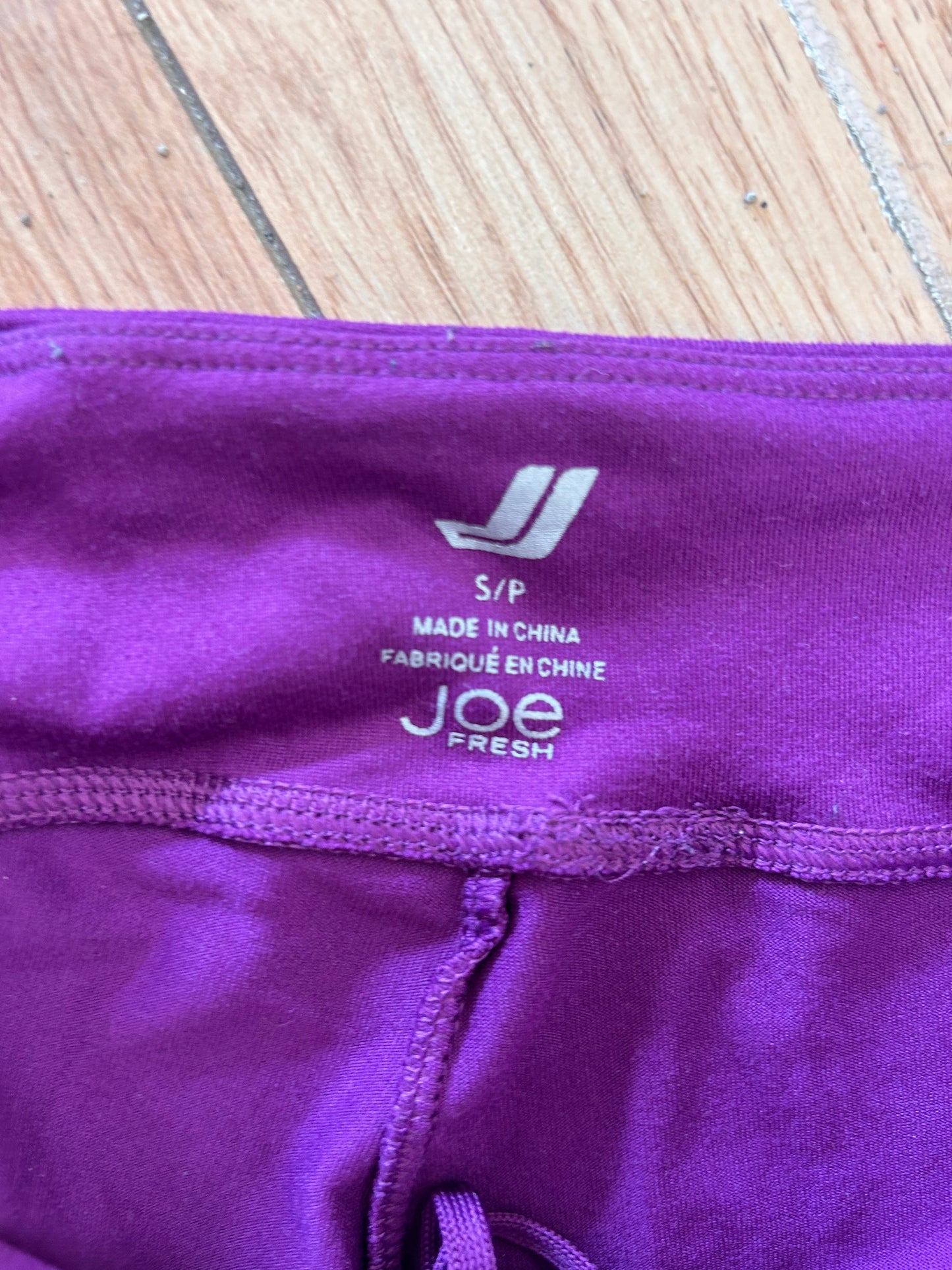 Joe fresh small purple leggings