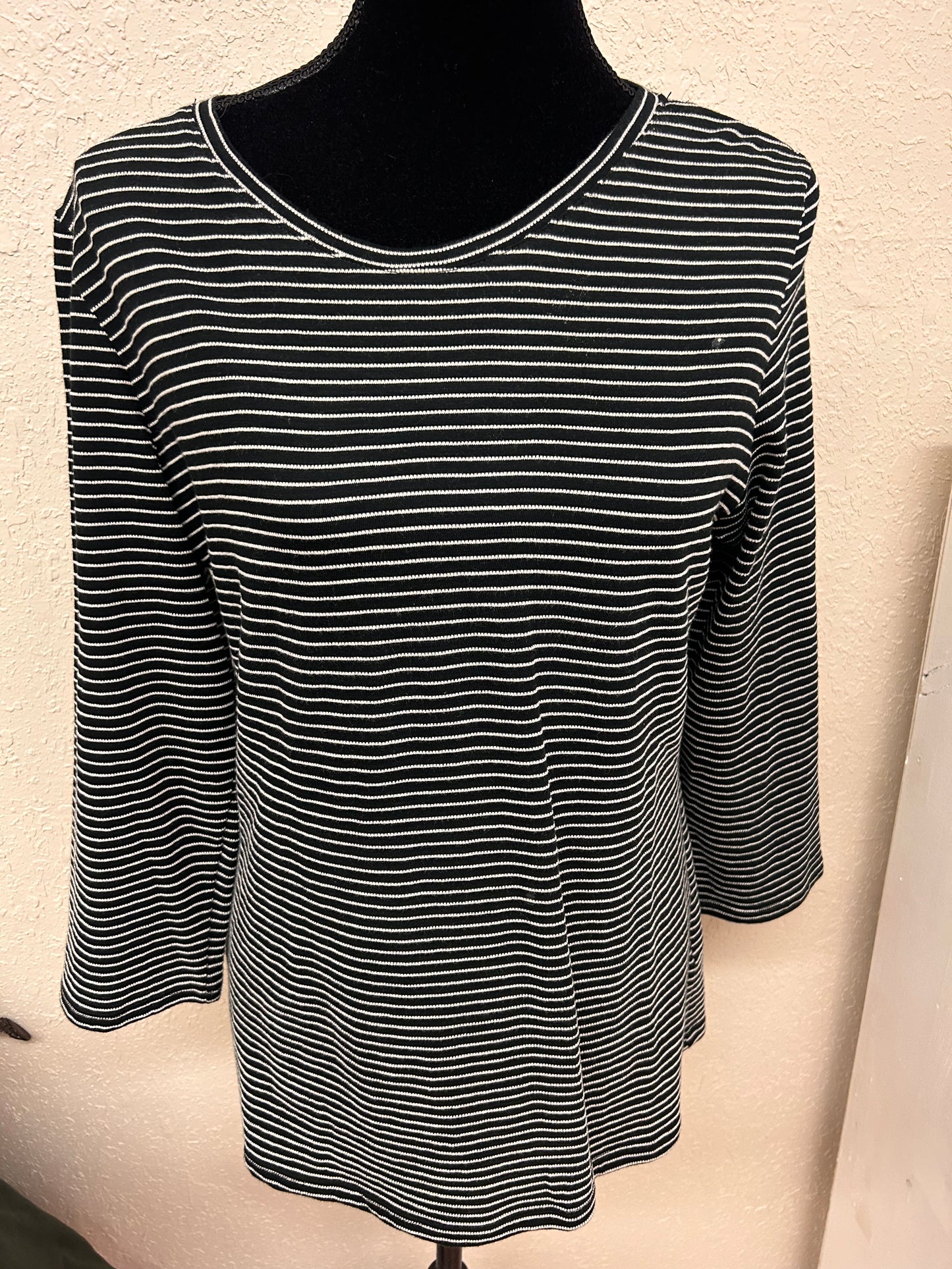 Northern reflection large black striped shirt