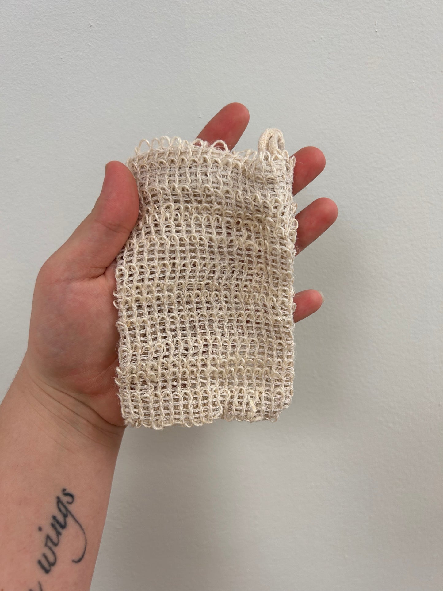 Woven soap saver bag