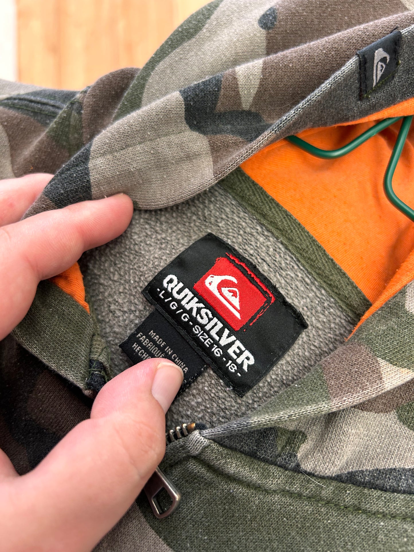 Quicksilver 16/18 camo hoodie