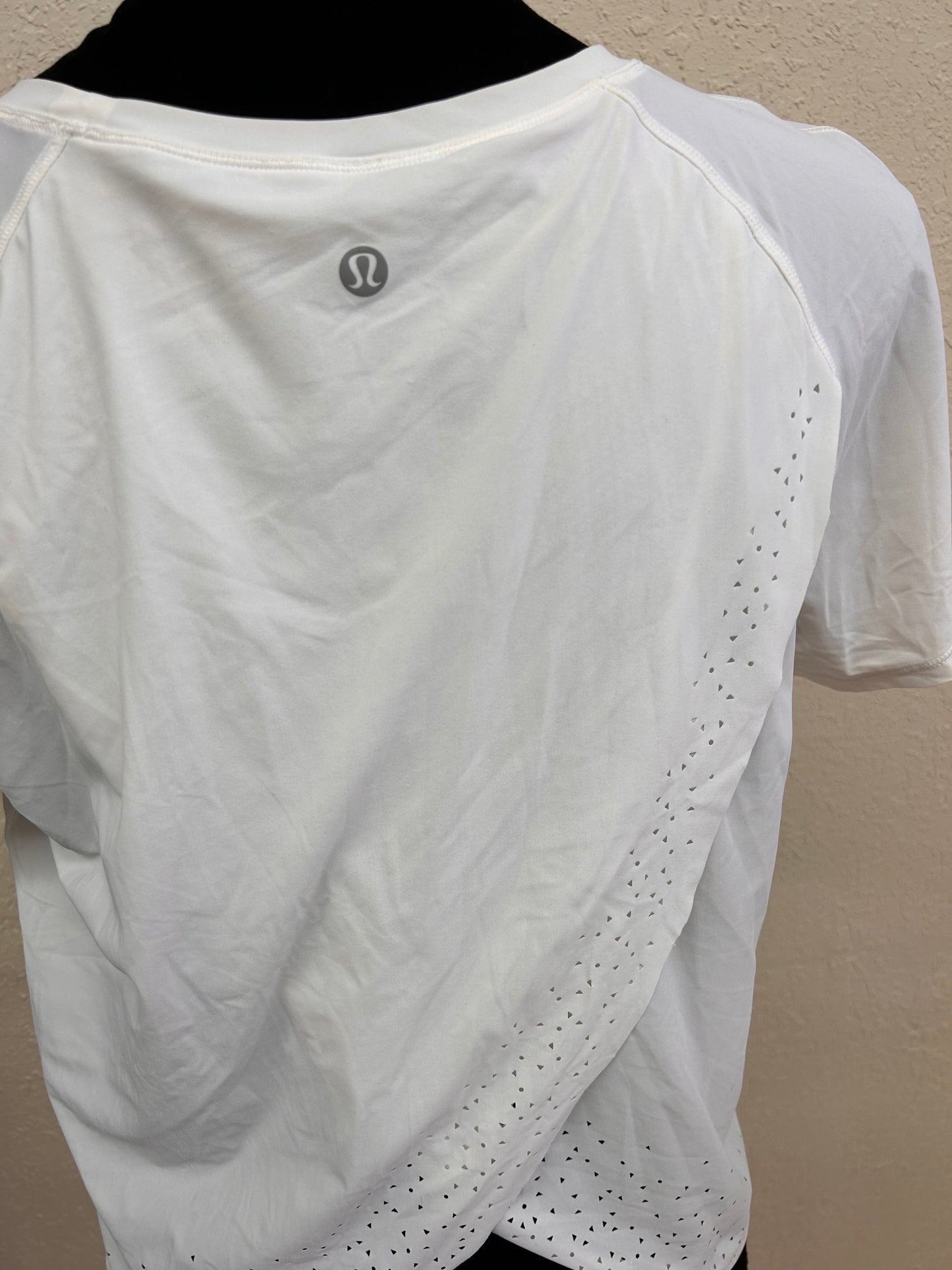 Lululemon medium white cutout swoop back top