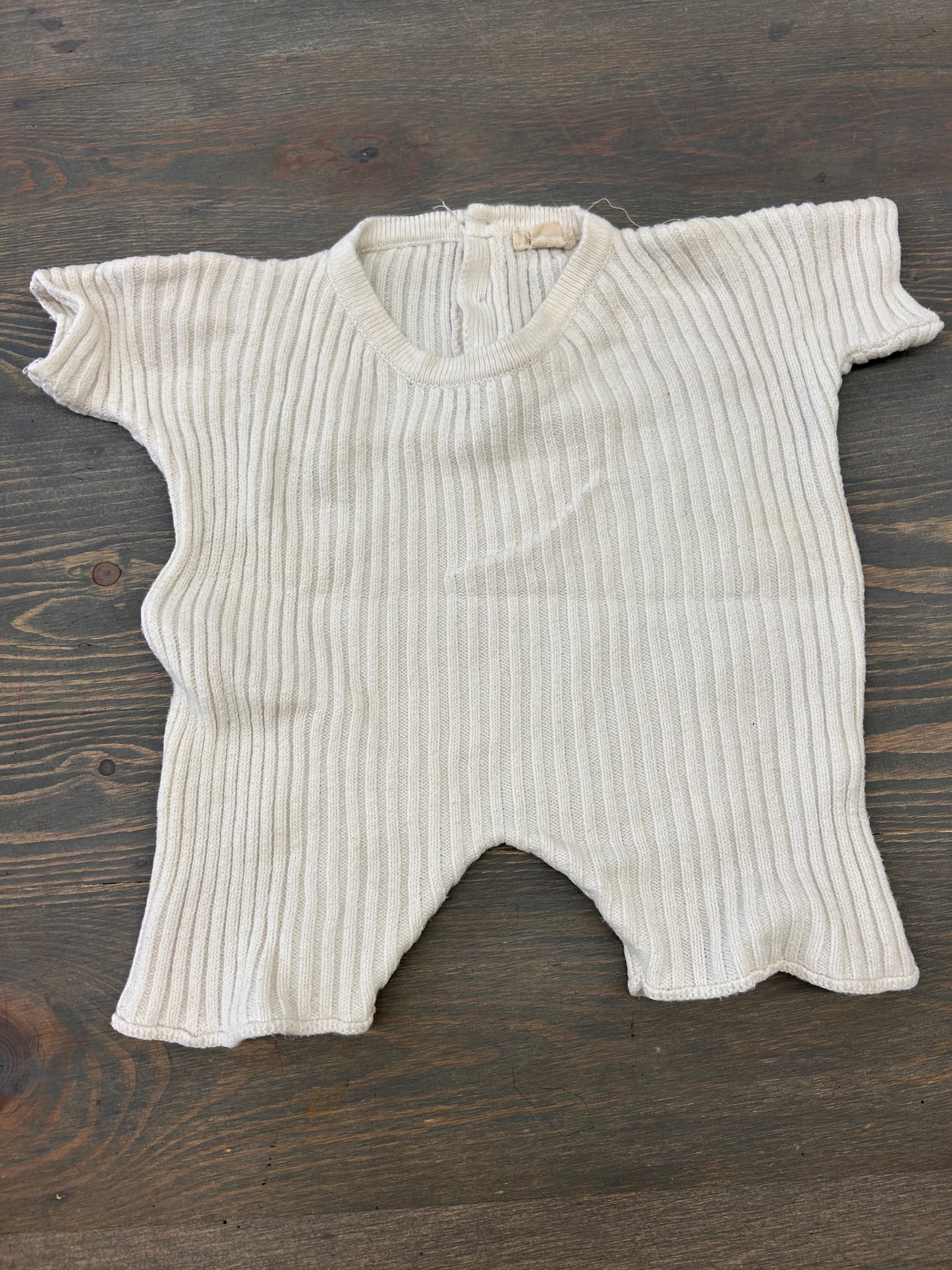 Oat 6/12 tan ribbed knit romper