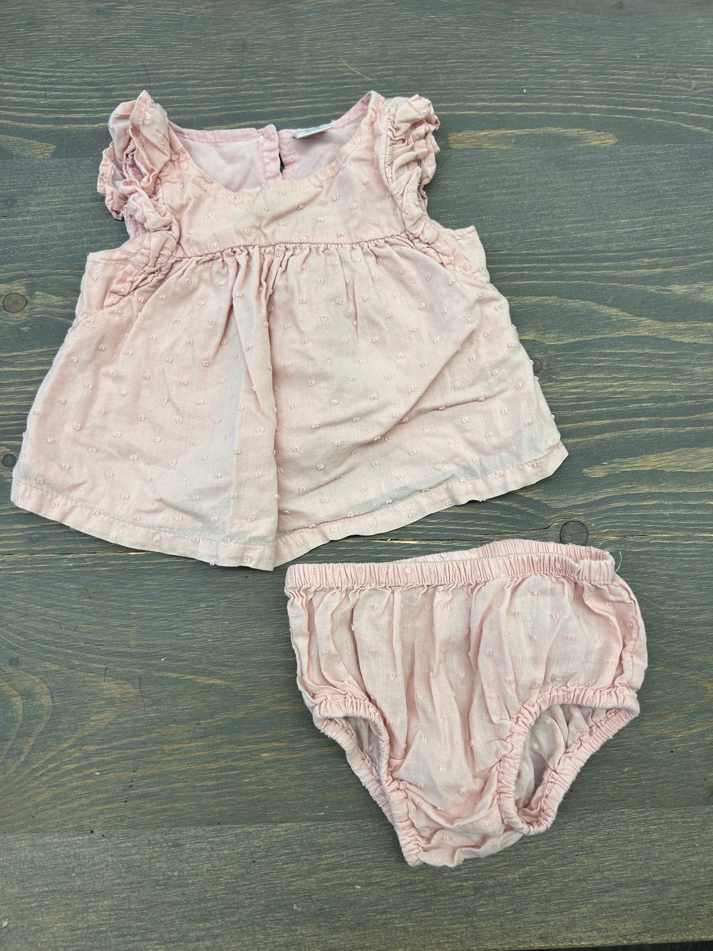 Old navy 3/6m pink polka dot set