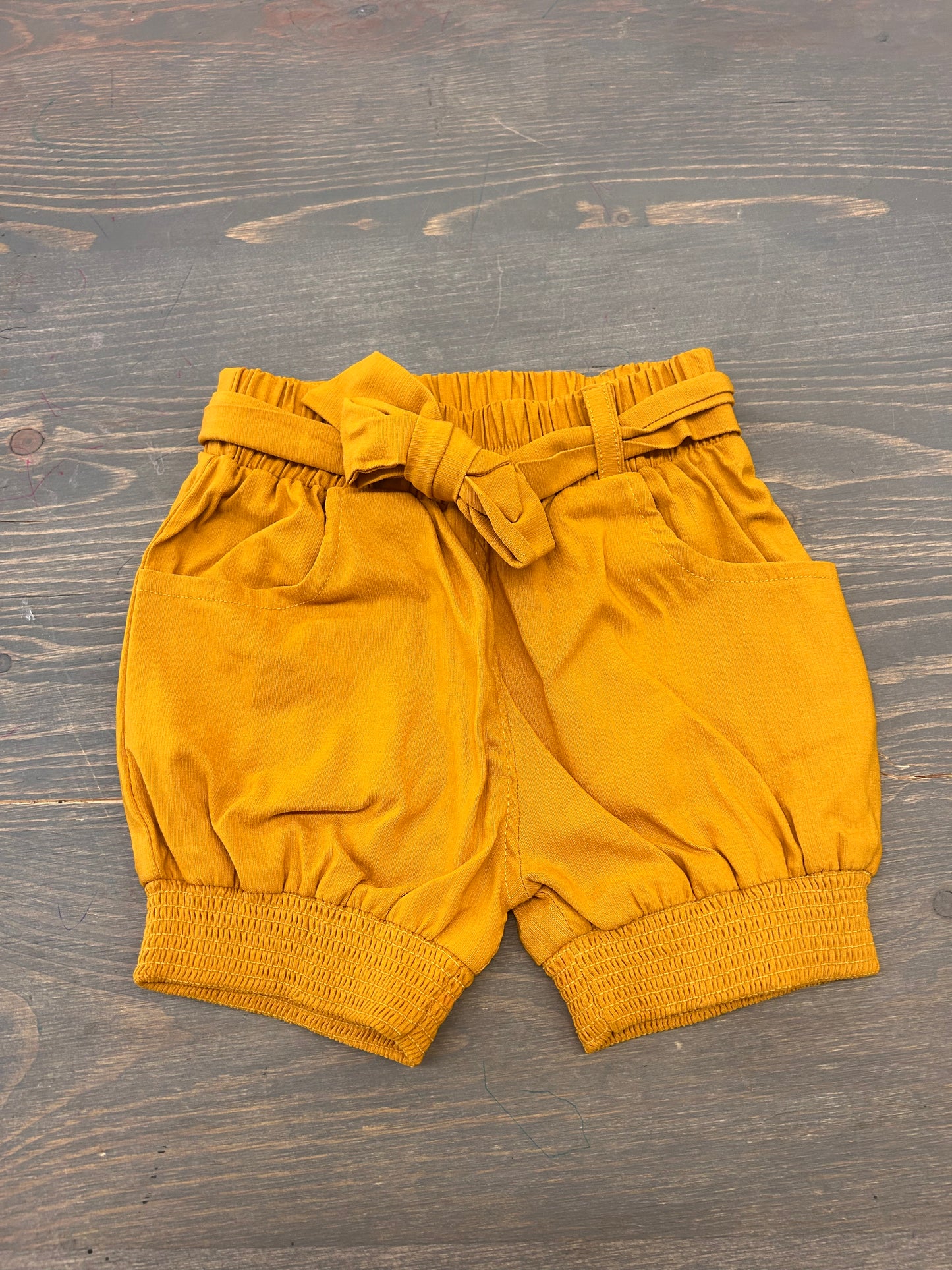 Small shop 18m yellow shorts