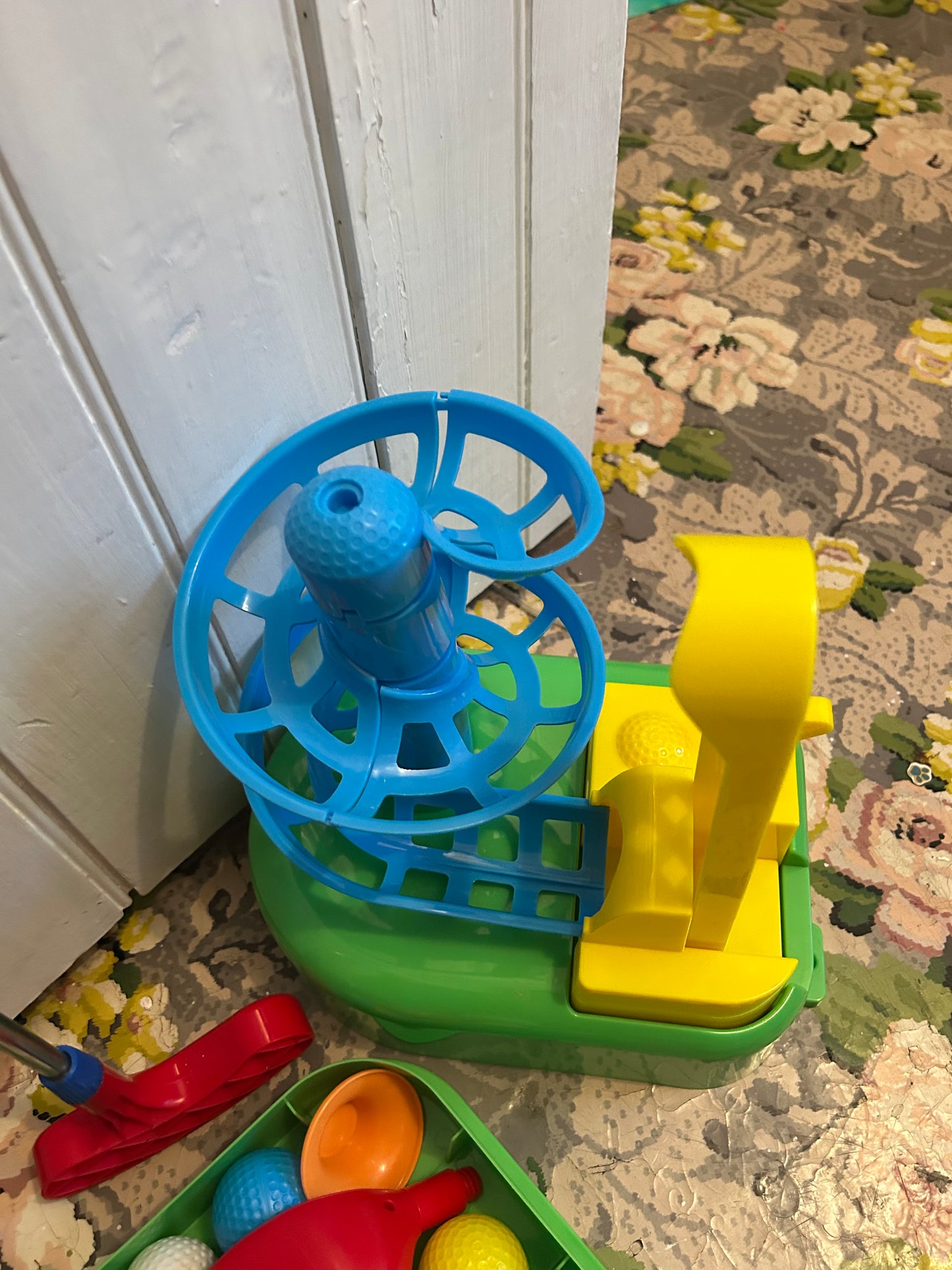 Toddler mini put golf set