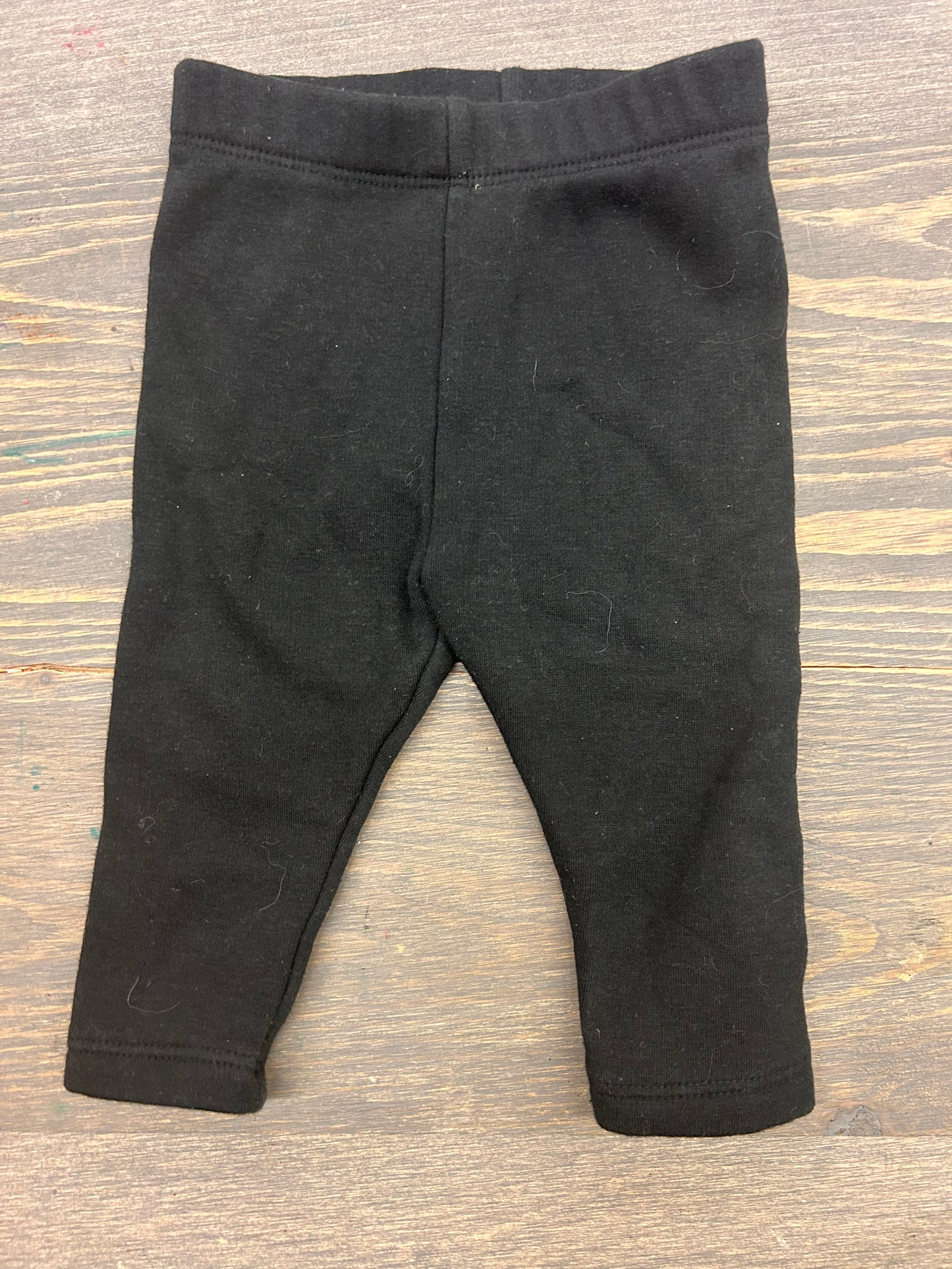 Joe fresh 3/6m black fleece lined leggings