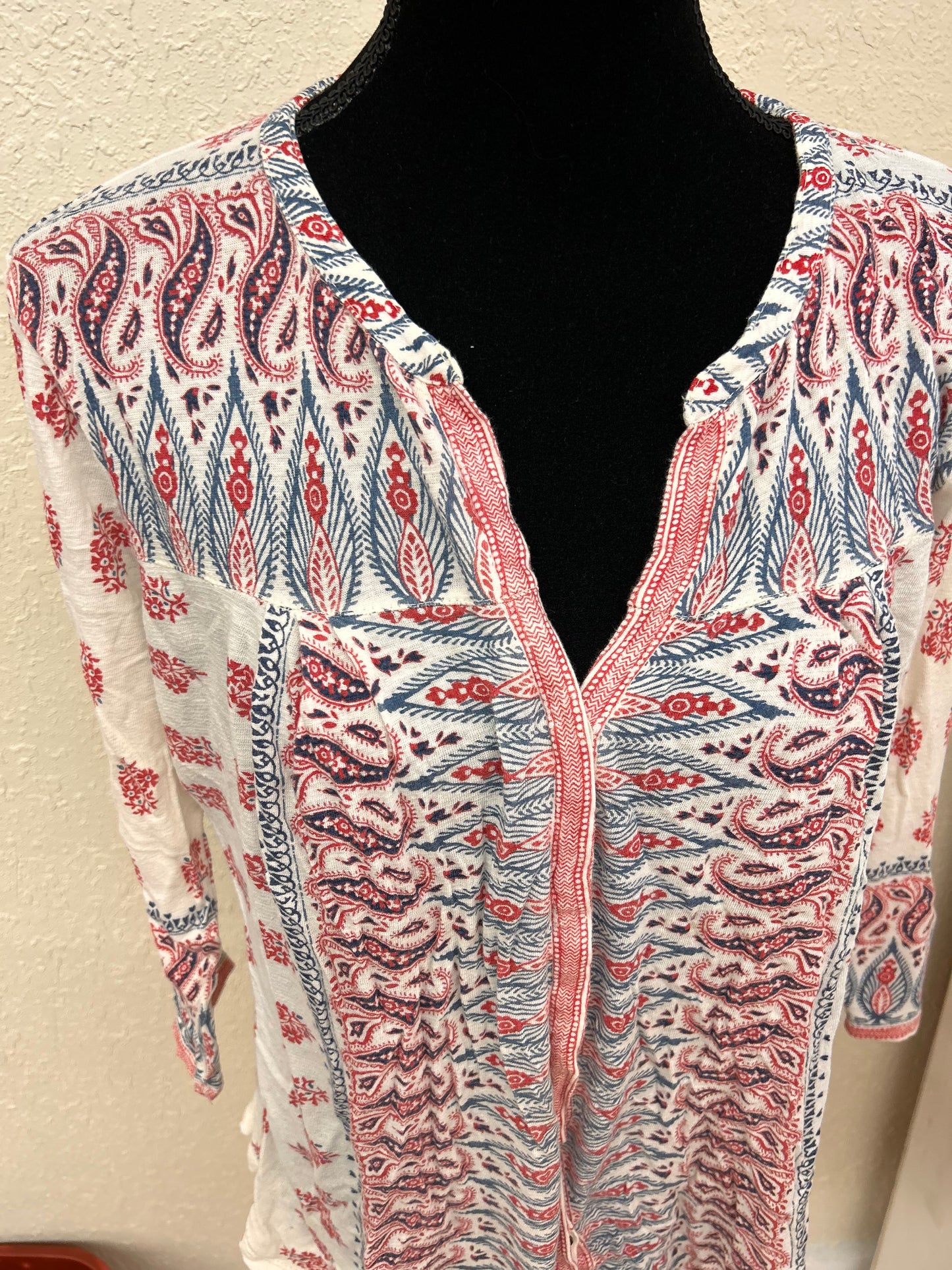 Lucky brand large red & blue paisley button up blouse