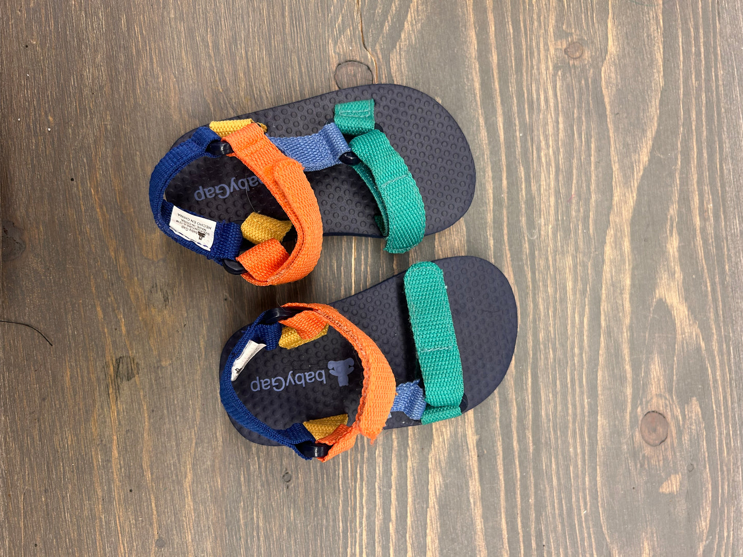 Gap 6/12m colourful sandals