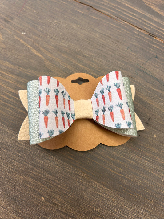 Easter carrot double stack bow