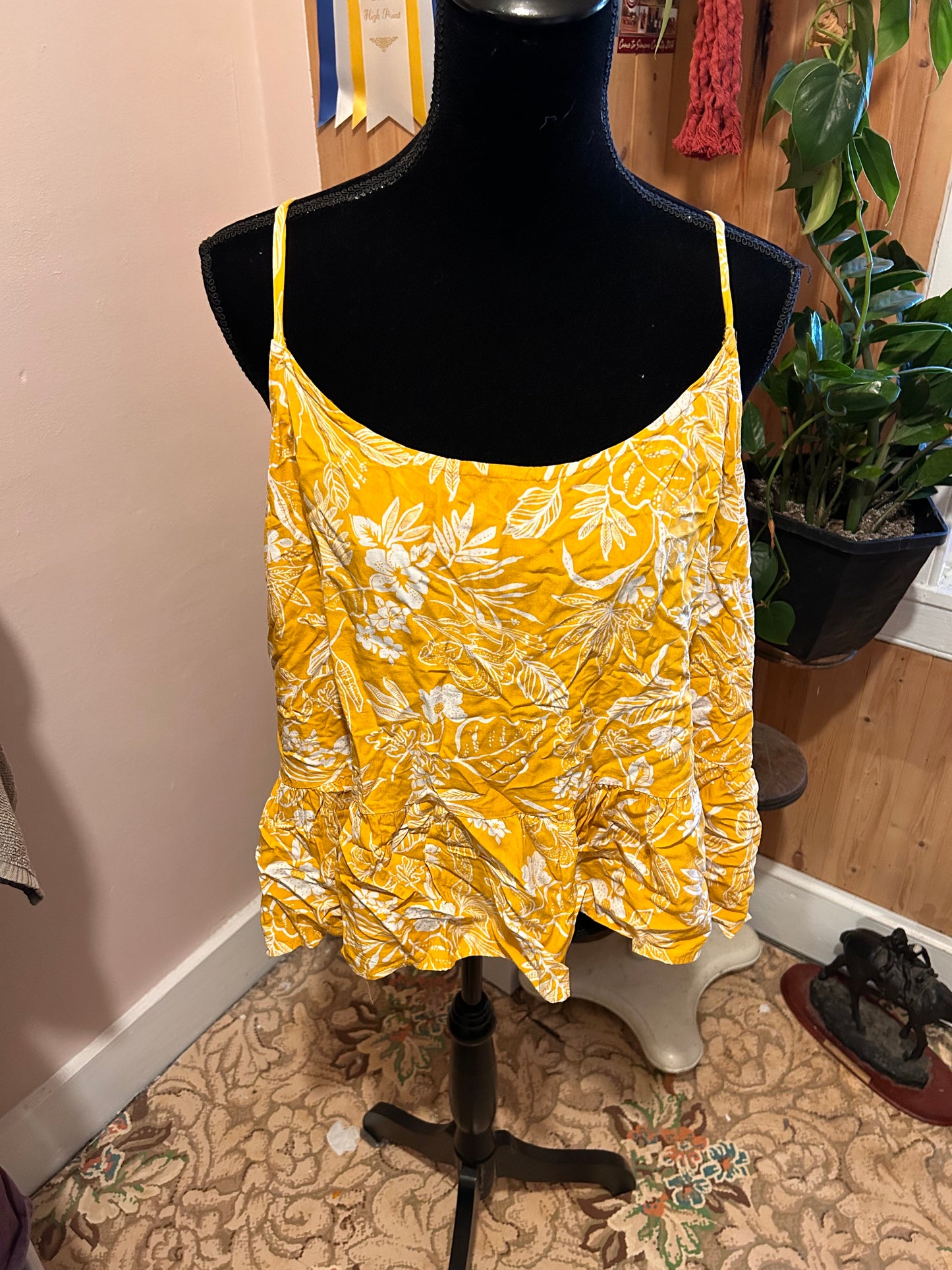 Forever 21 yellow floral tank