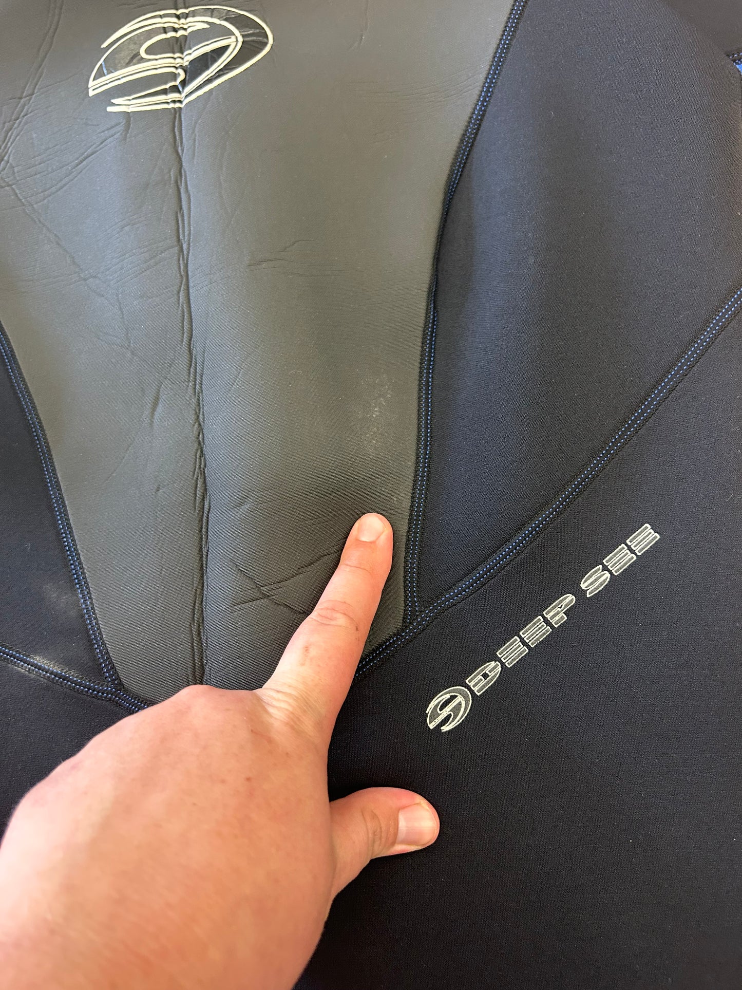 Deep see 11/12 wetsuit