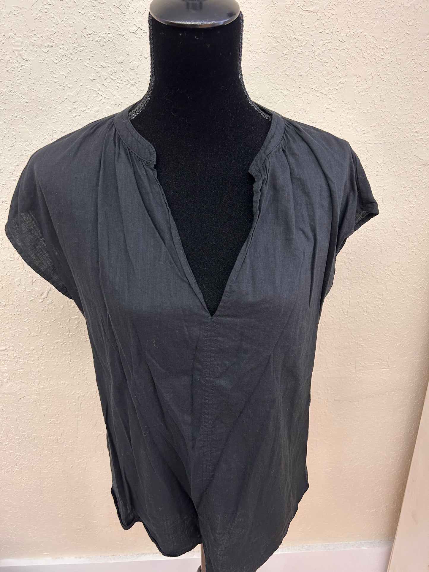 H&M medium black vneck blouse