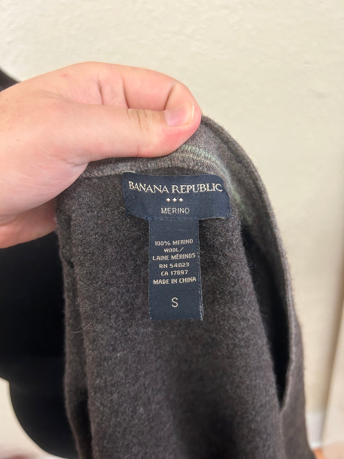 Banana republic small brown Merino wool cardigan