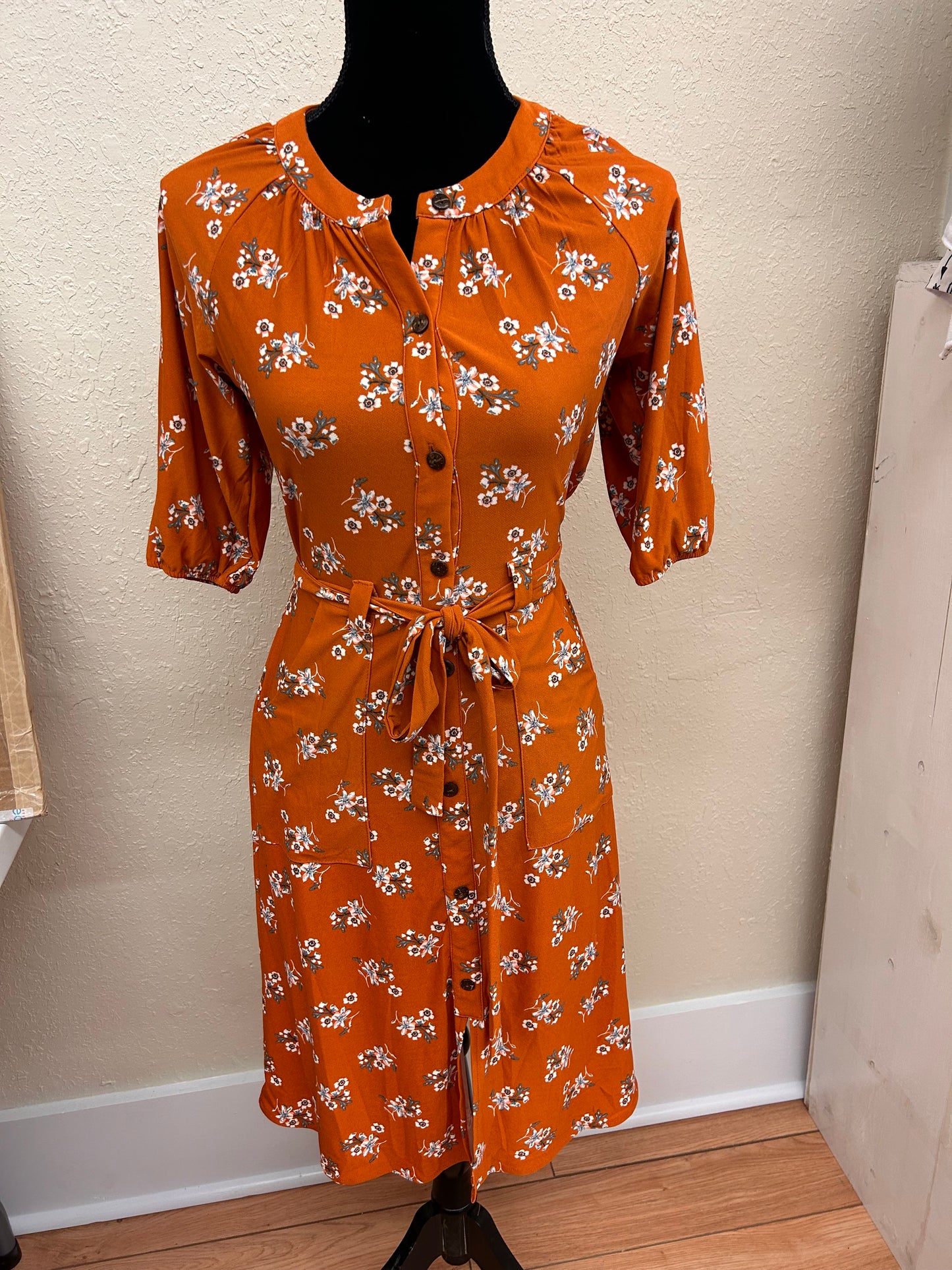 Monteau Small orange floral dress