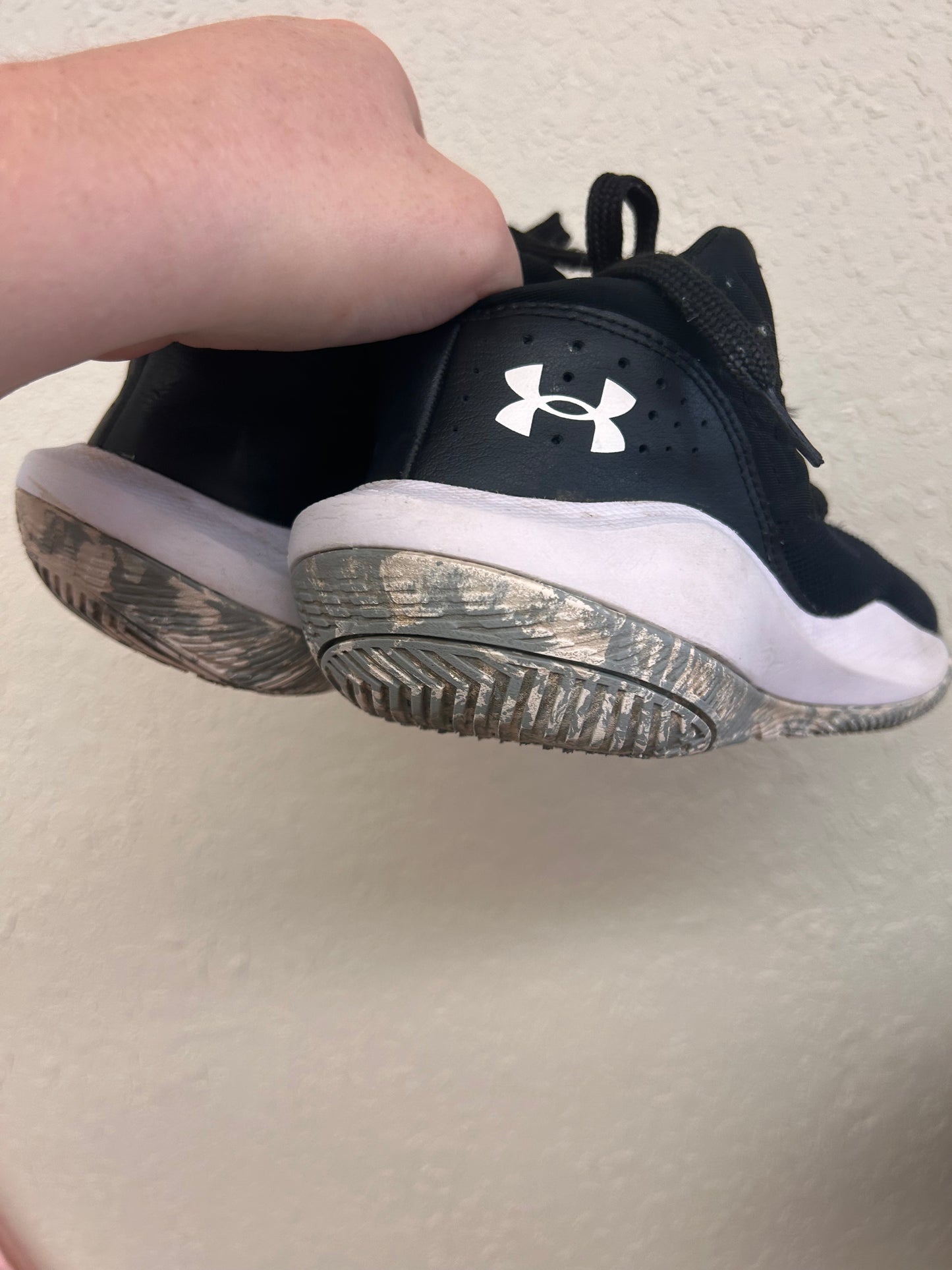 Under armour 6Y black high top sneakers