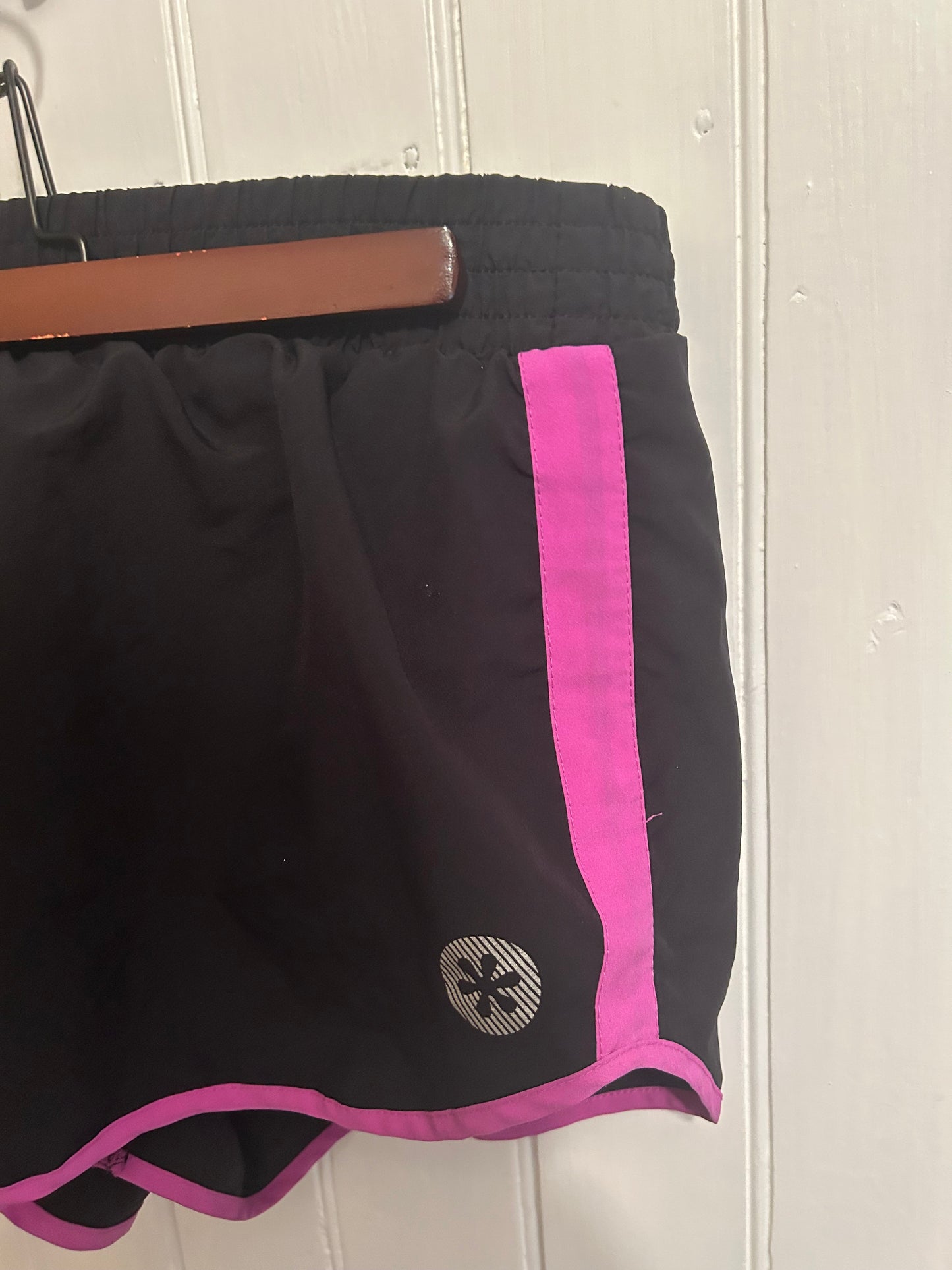 Old navy active large black & pink athletic shorts