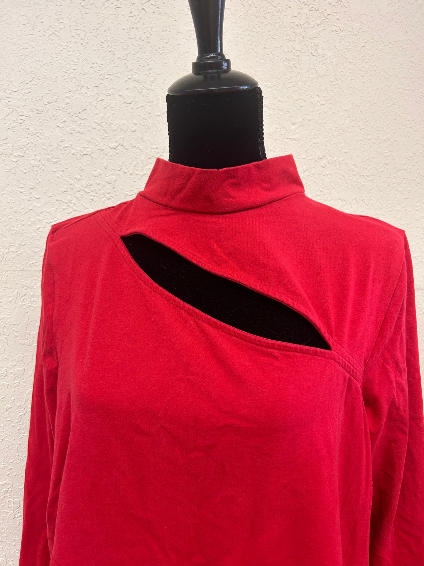 Torrid 4x red long sleeve cutout turtleneck