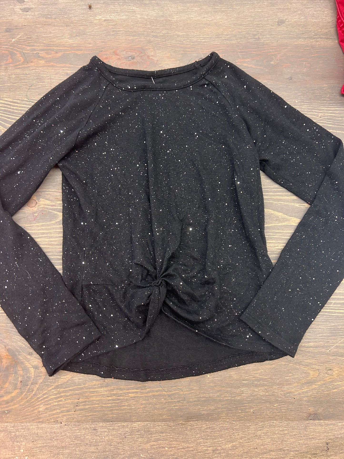 Joe fresh 6 black glitter top