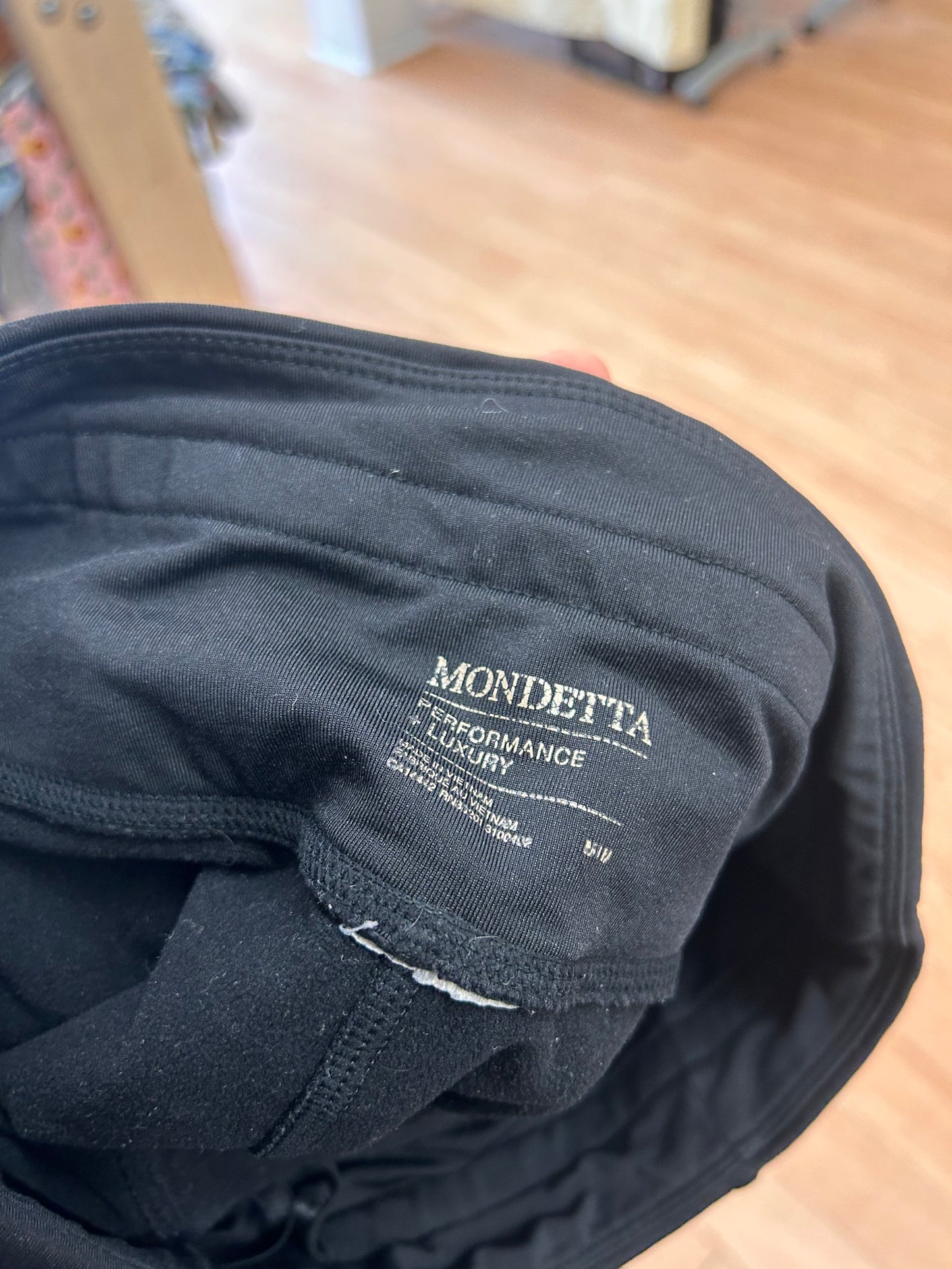 Mondetta medium black leggings