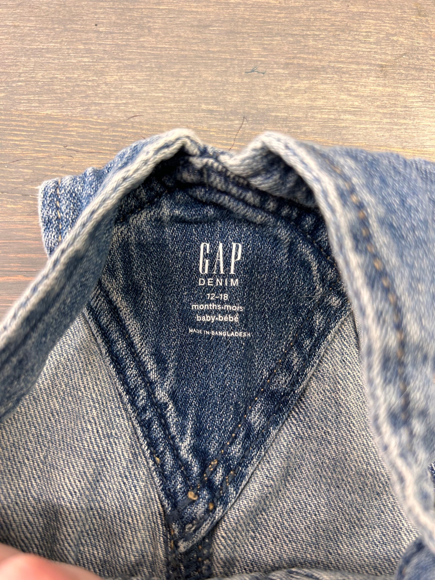 Gap 12/18m denim overalls