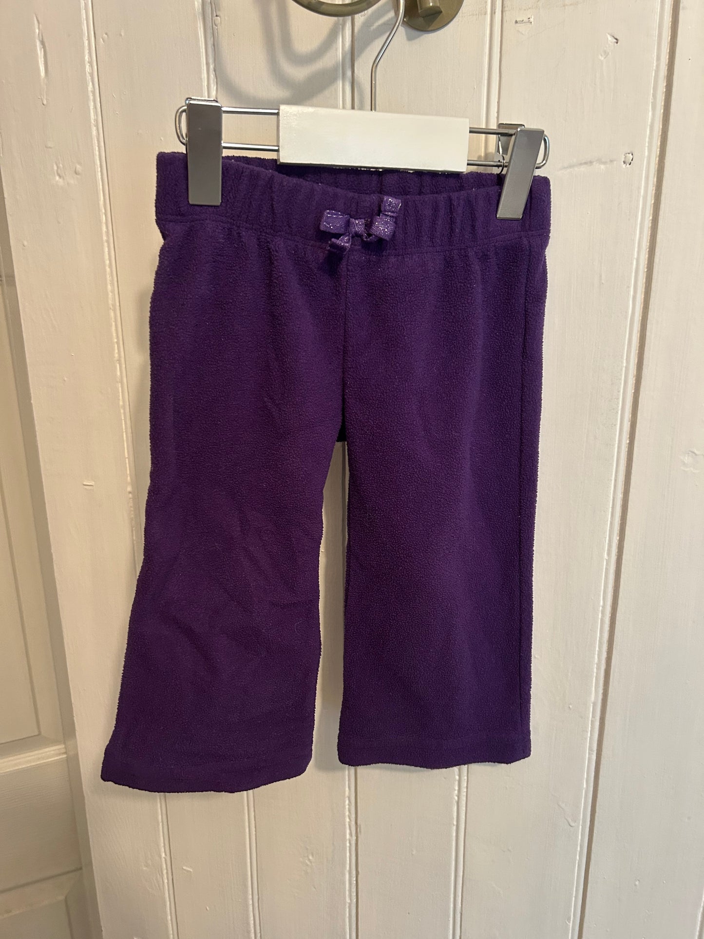 Children’s place 12/18m purple fleece pants