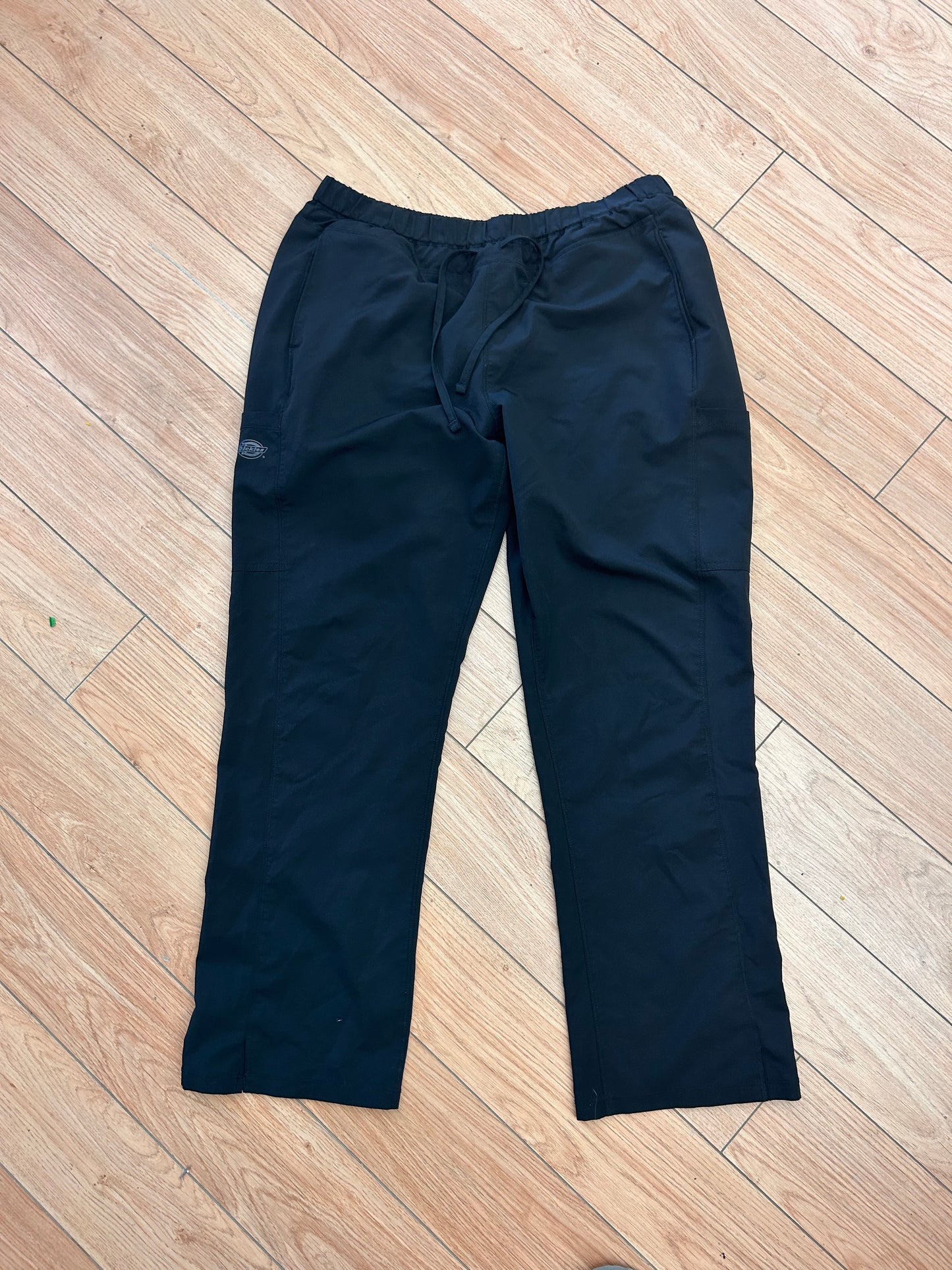 Dickies large black scrub pants