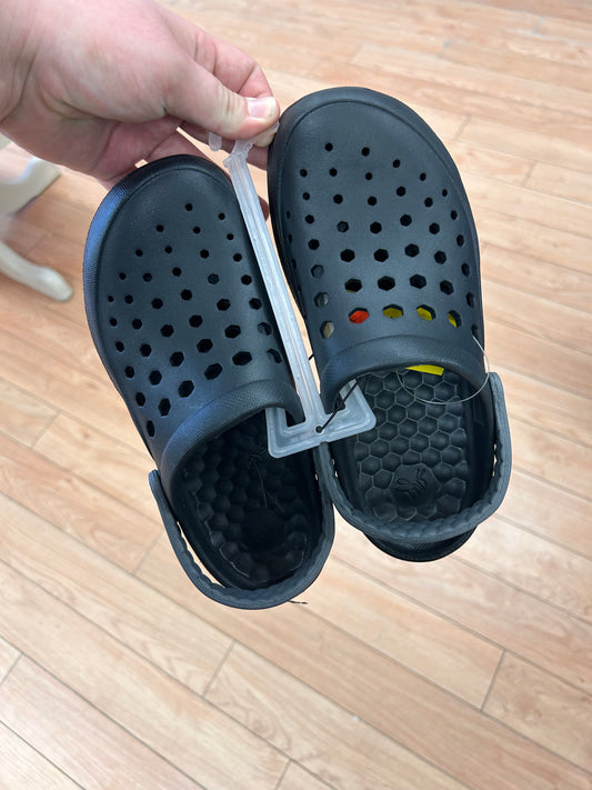 NEW JoyBee youth 4 “crocs”