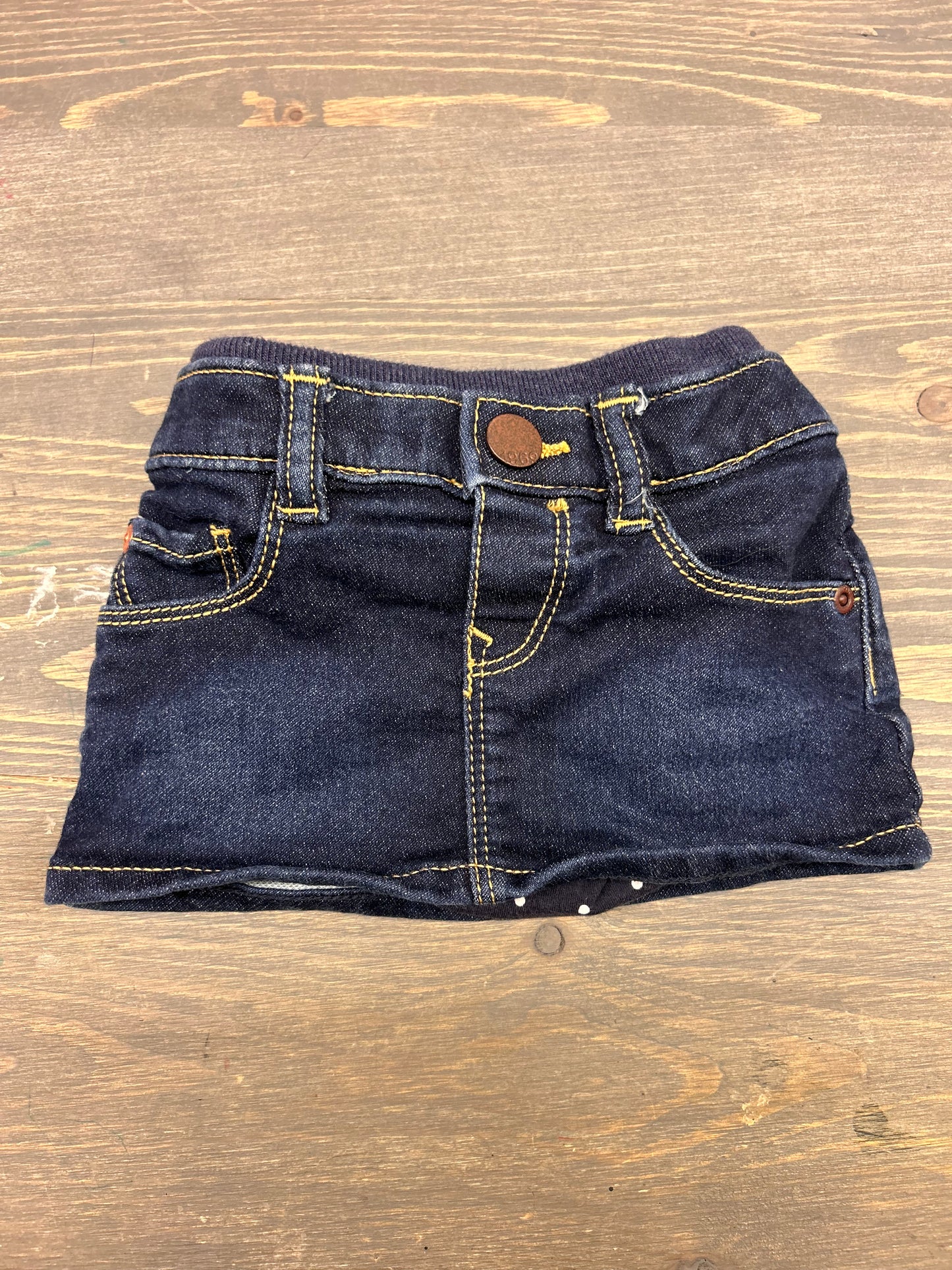 Gap 3/6m dark wash skort