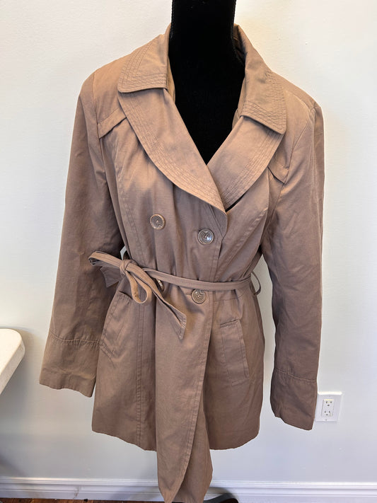 Suzy sheir xl beige trench coat