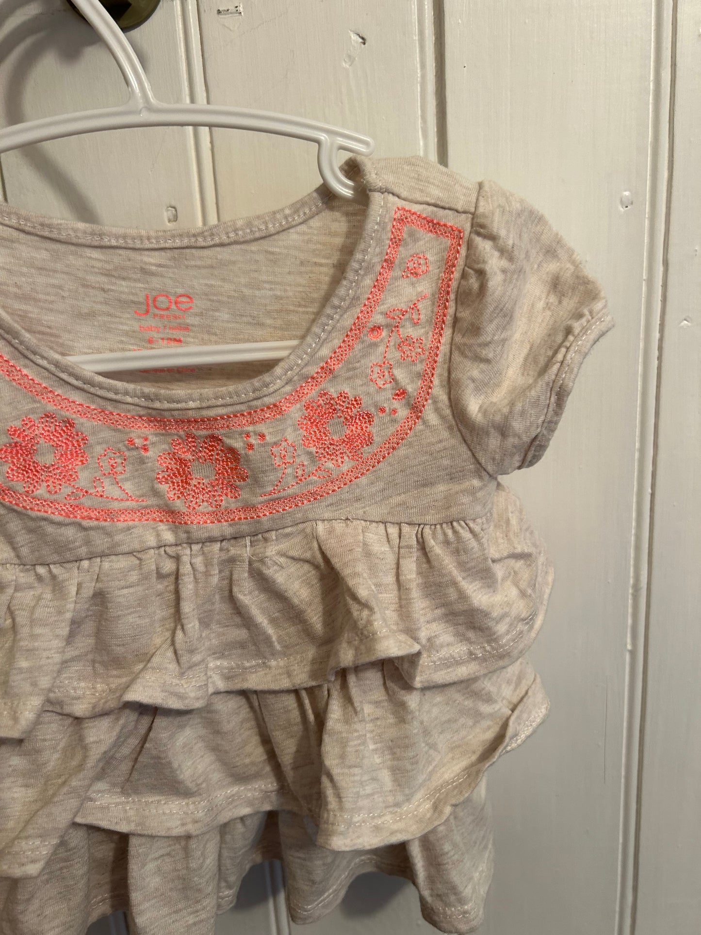 Joe fresh 6/12m tan & pink embroidered ruffle top