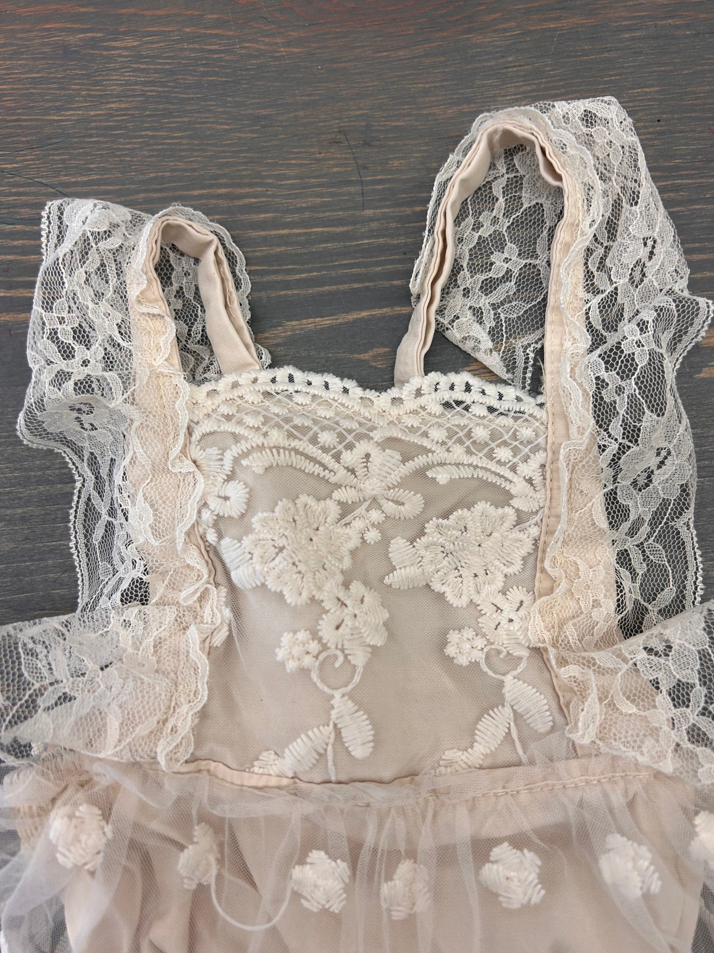 Small shop 3m tan lace romper