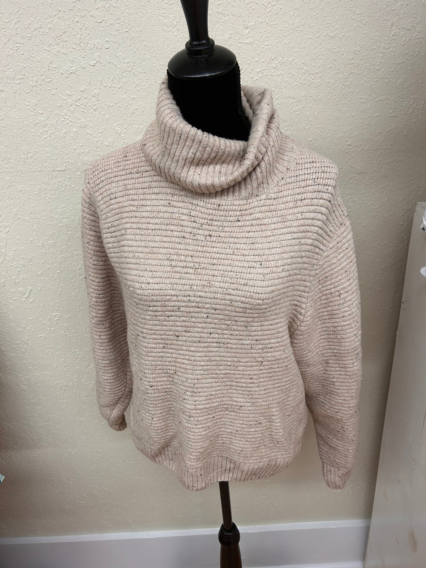 Denver Hayes xs brown cowl neck Knit sweater