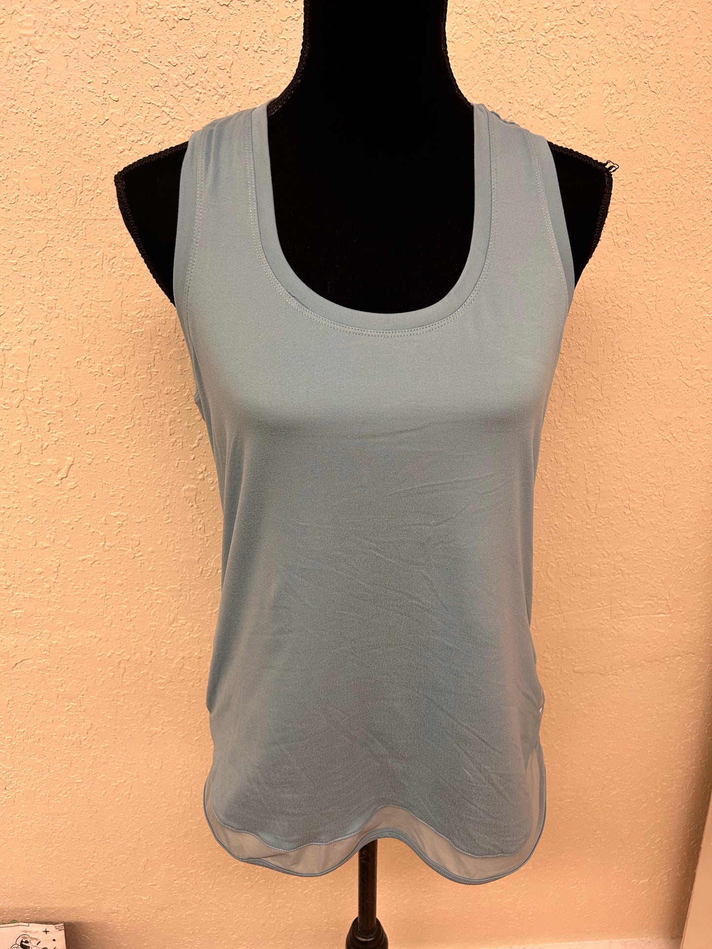 Head medium blue athletic tank