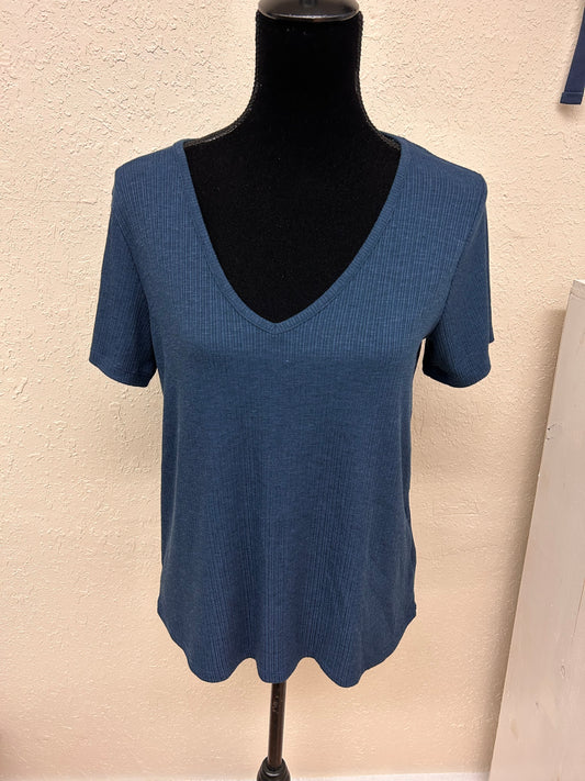 Old navy small blue ribbed T-shirt