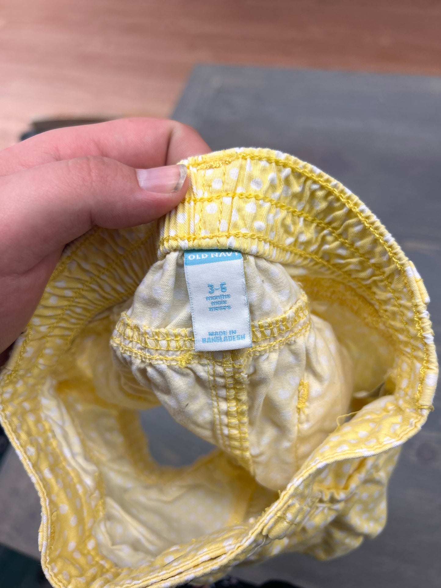 Old navy 3/6m yellow gingham shorts