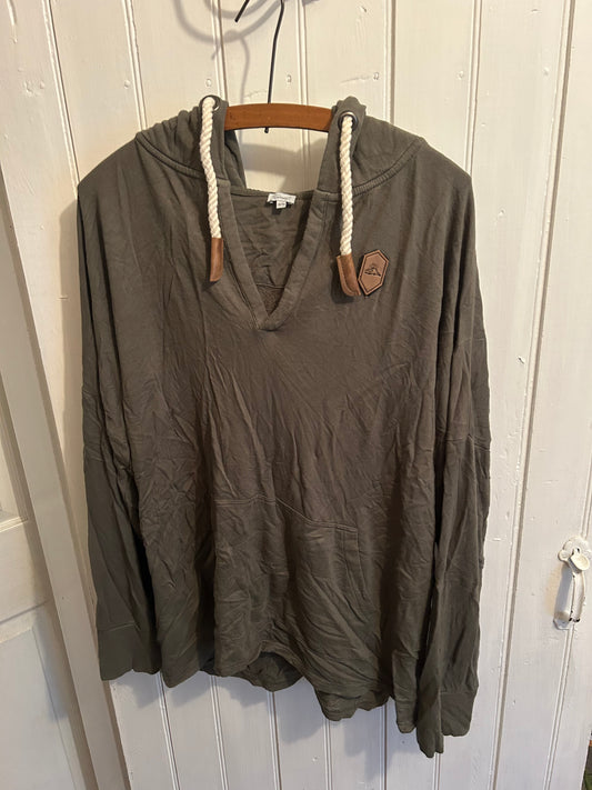 Kismet xl green vneck hoodie