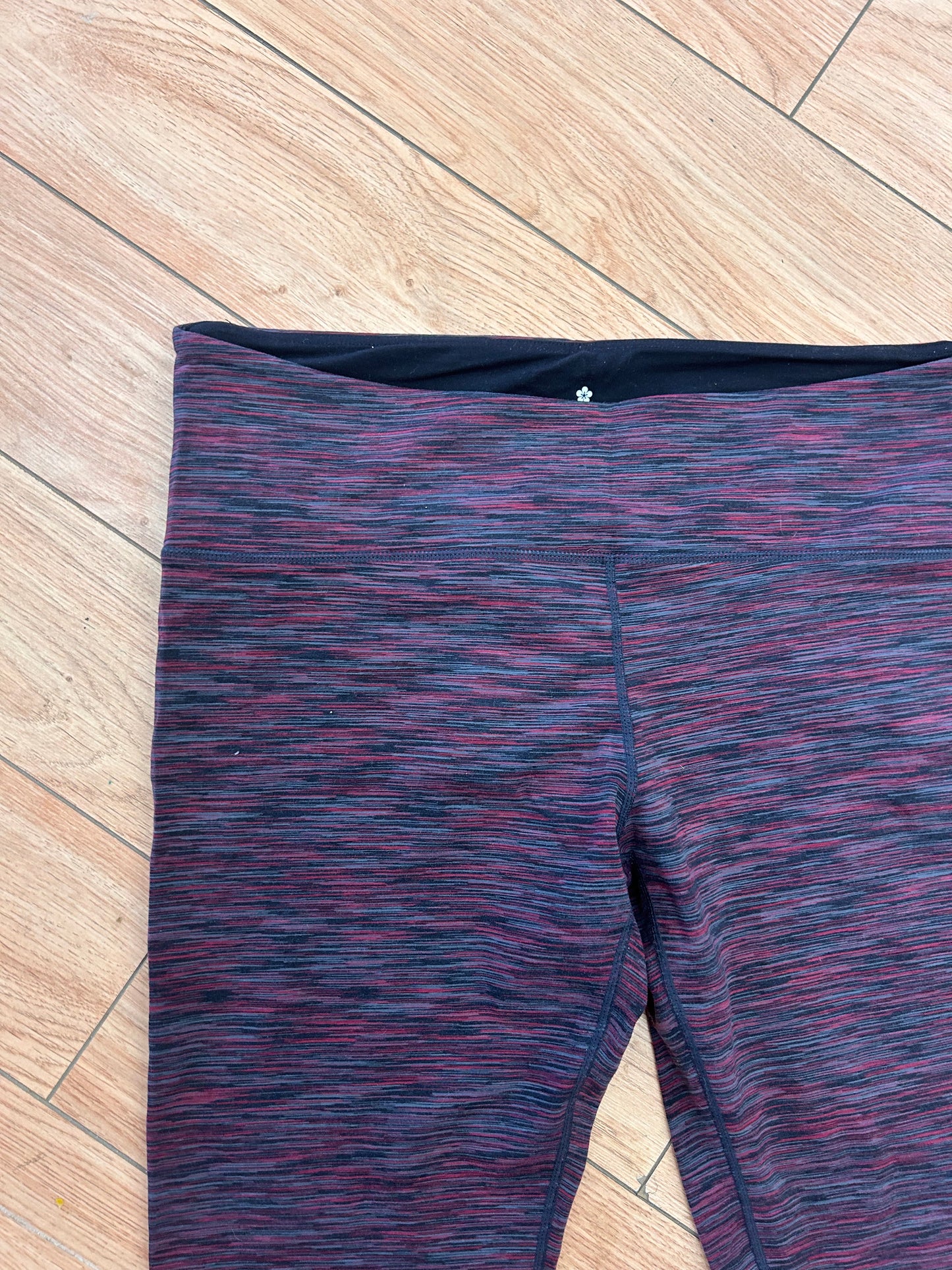 Tuff athletics xl red striped leggings