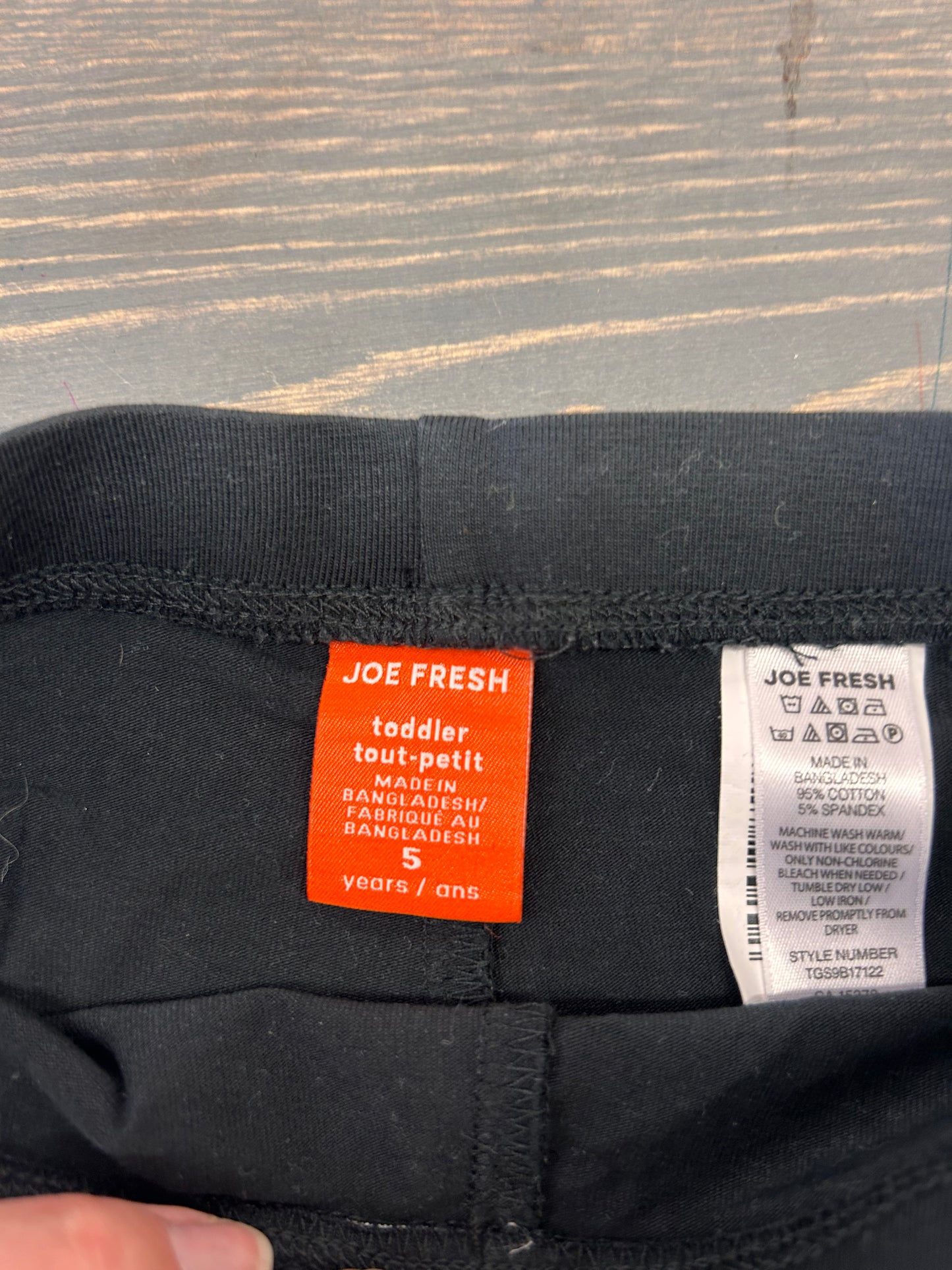 Joe fresh 5 black biker shorts