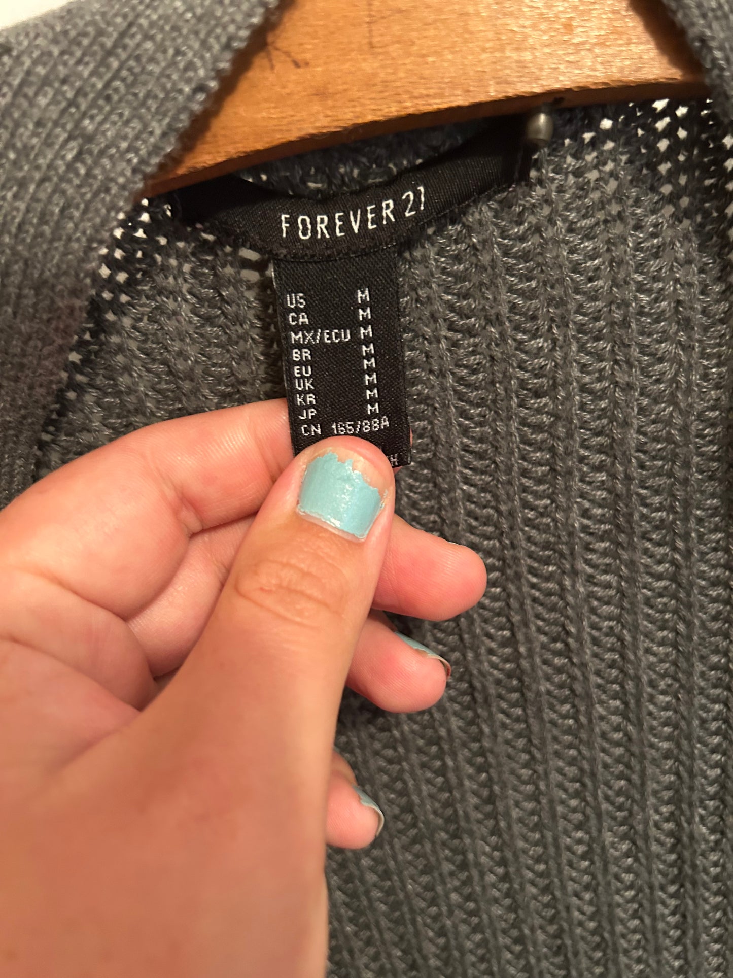 Forever 21 medium grey knit cardigan