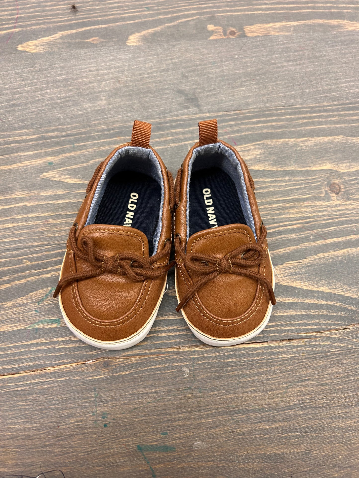 Old navy 6/12m brown loafers