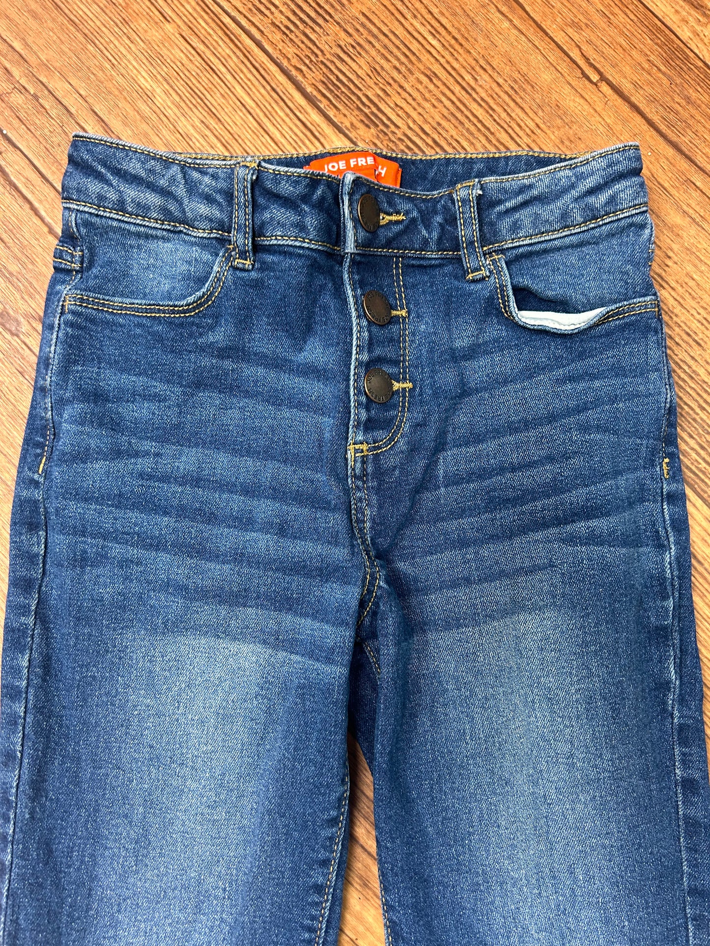 Joe fresh 8 triple button jeans