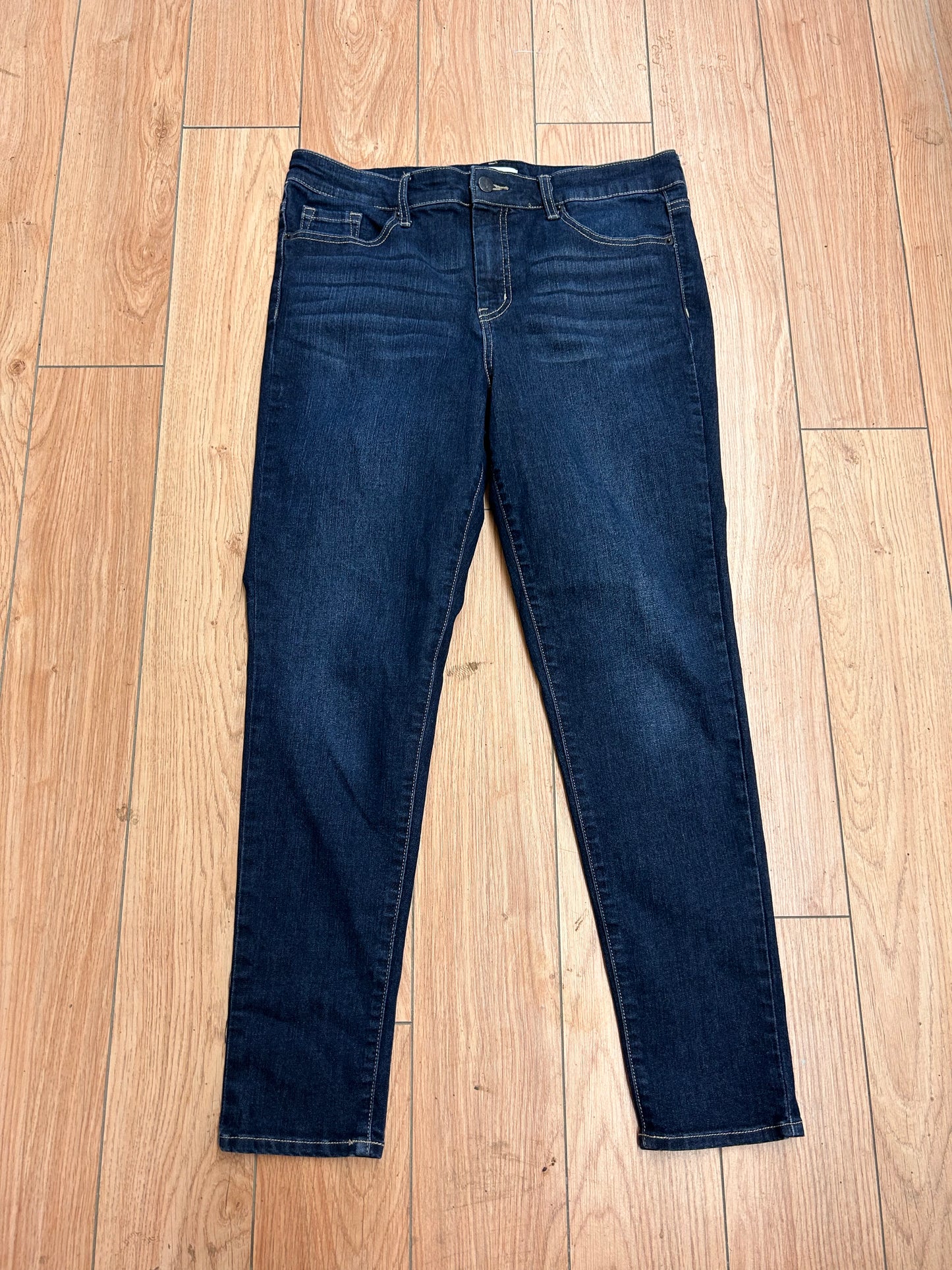 Jessica Simpson 10 dark wash skinny jeans