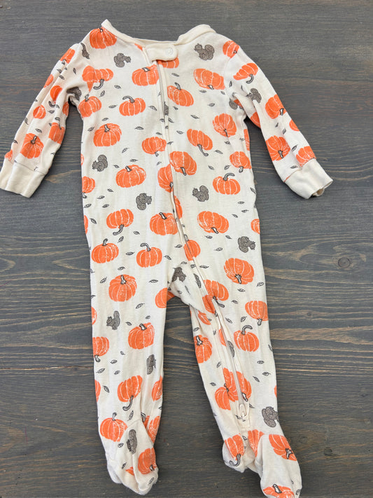 Little planet carters 9m pumpkin sleeper