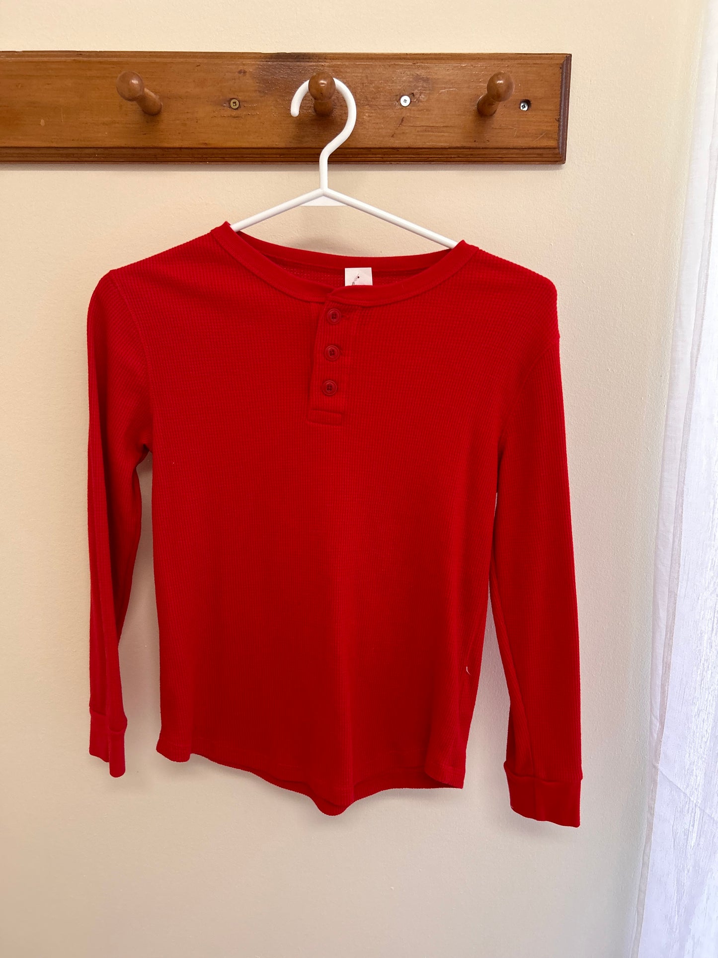 Old navy 10/12 red waffle knit long sleeve shirt