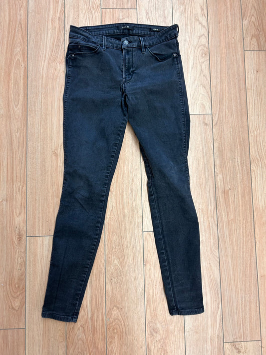 Guess 30 black mid rise skinny jeans