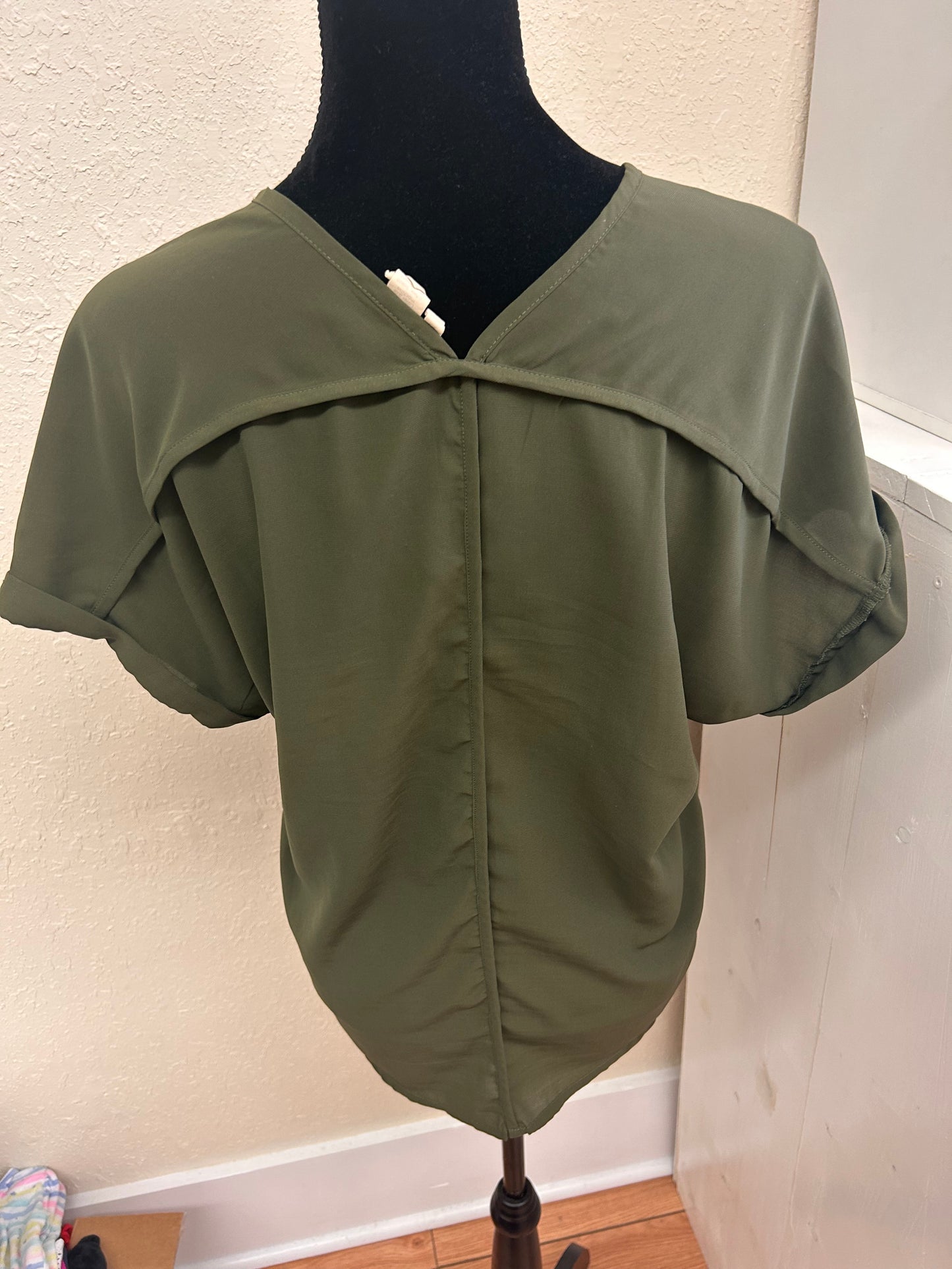 Japna small green sheer blouse