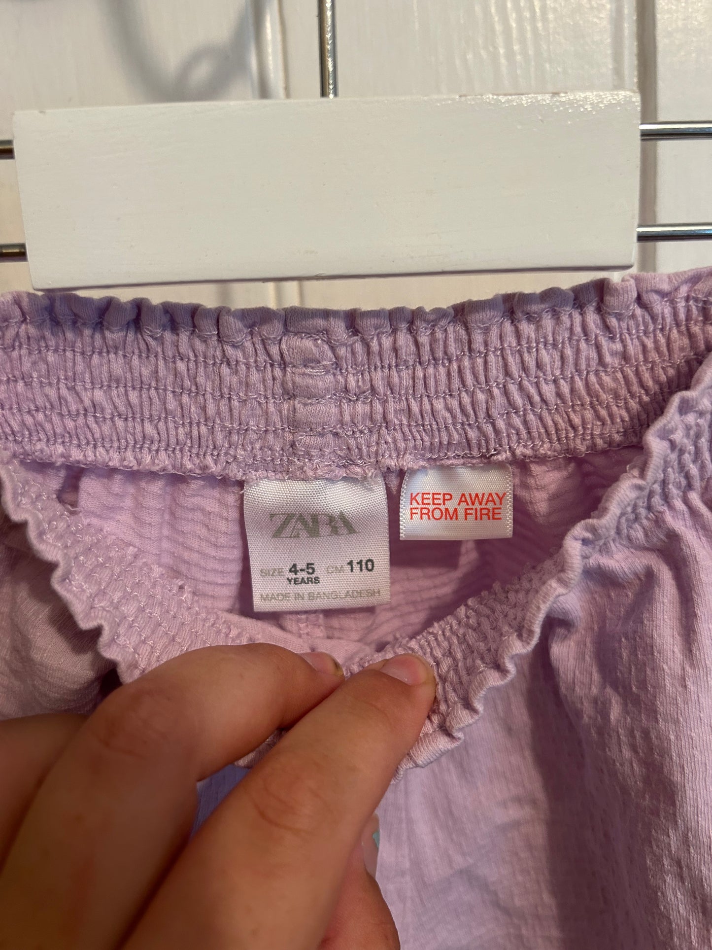 Zara 4/5 purple baggy shorts
