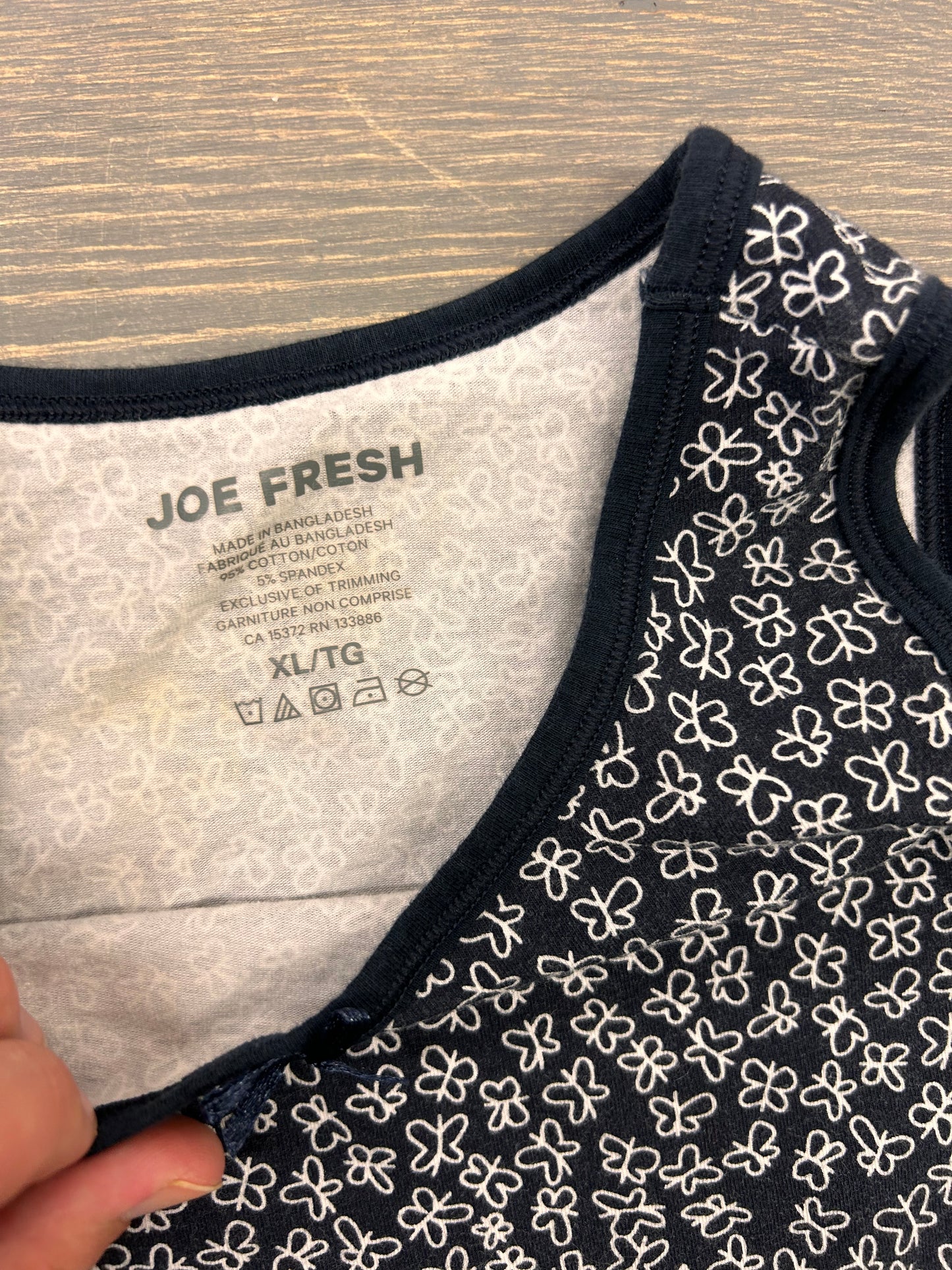 Joe fresh youth xl navy butterfly tank