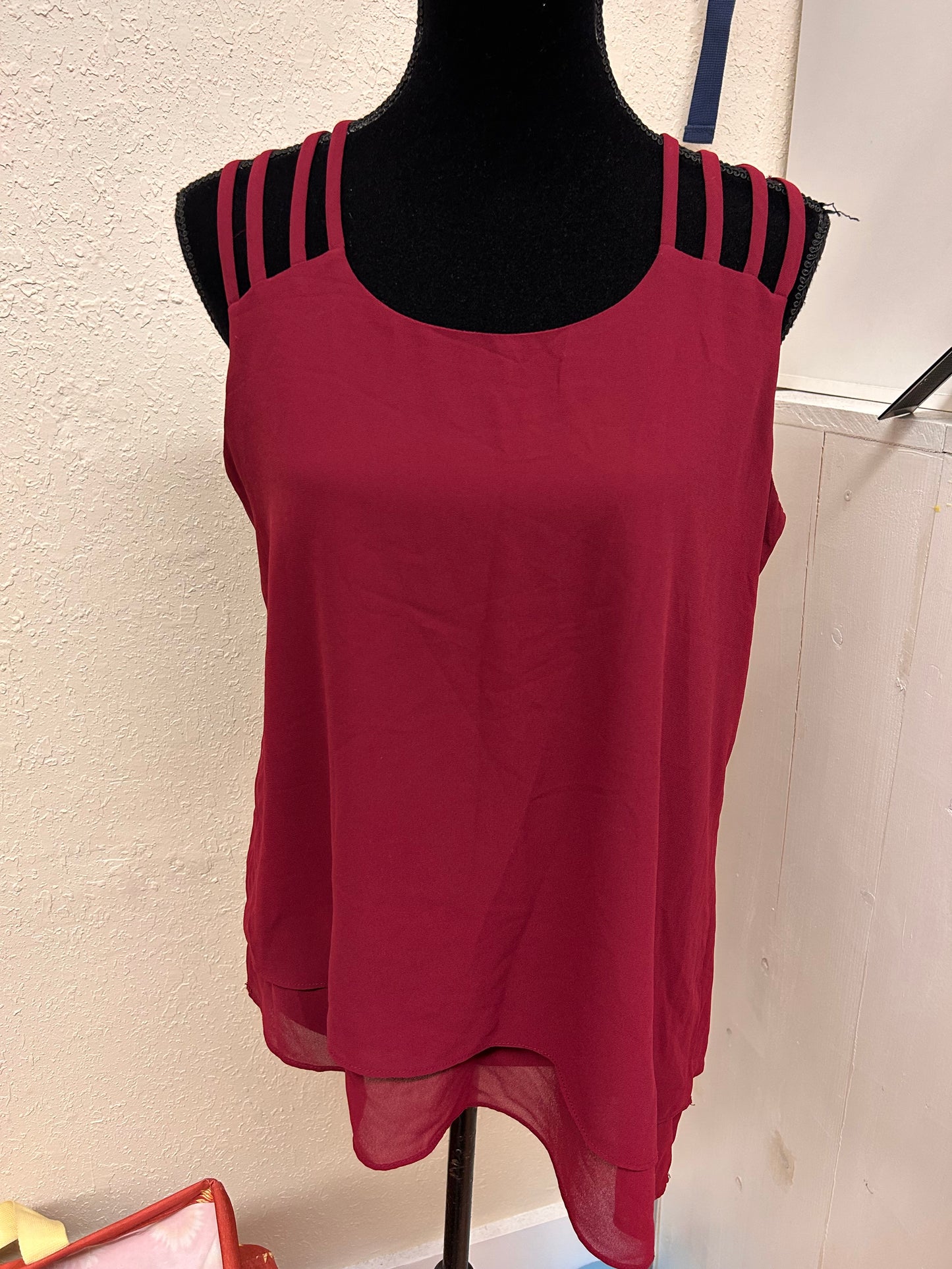 Faith & joy large red strapy sleeveless blouse