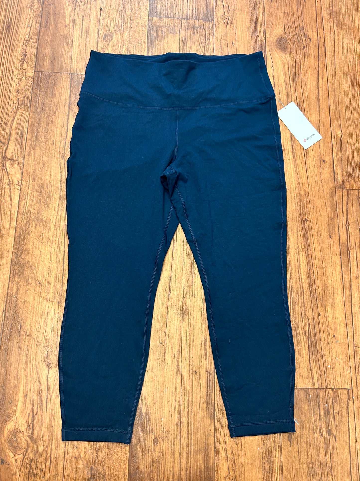 NEW Lululemon size 20 navy wunder leggings